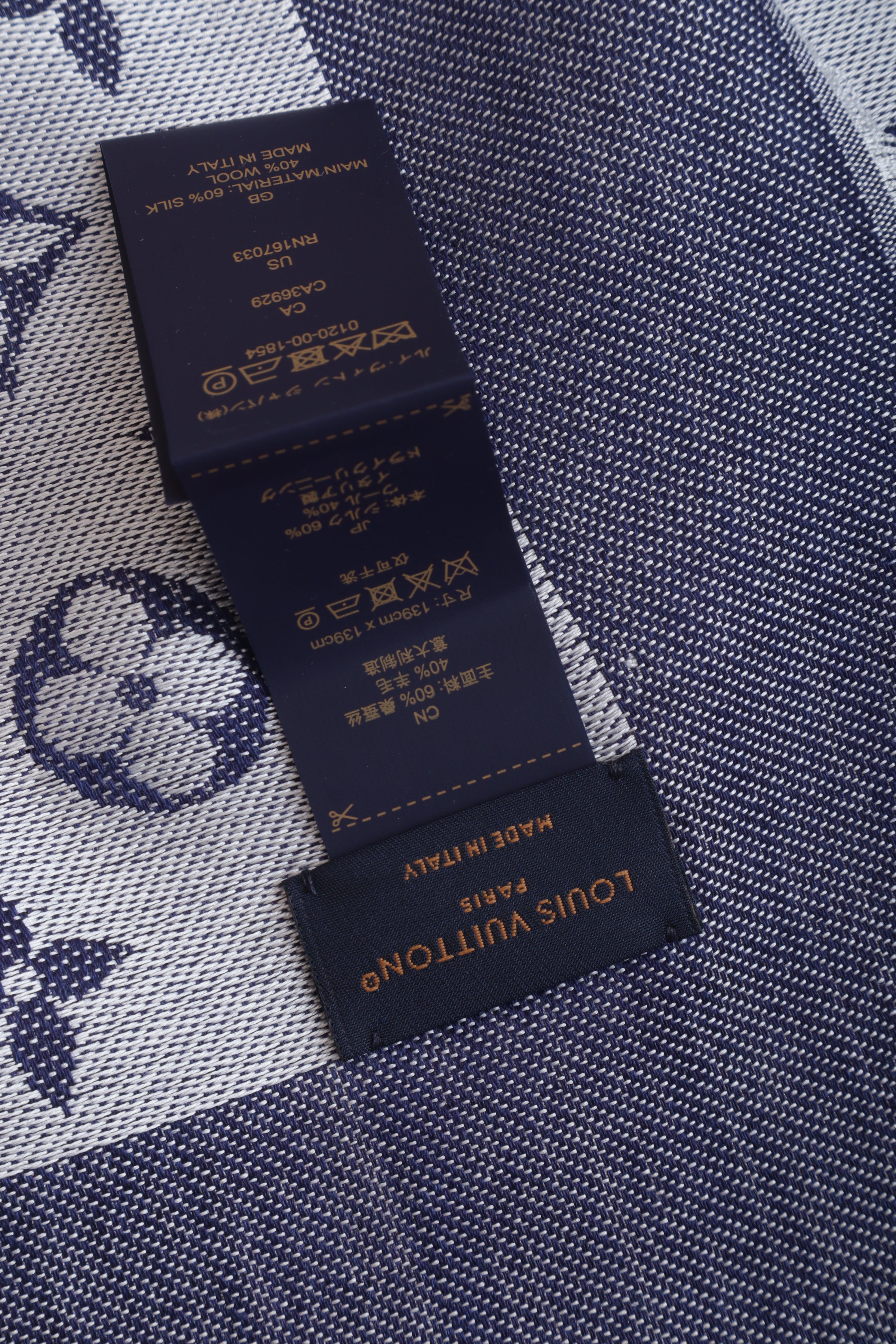 Louis Vuitton Blue Monogram Denim shawl Scarf