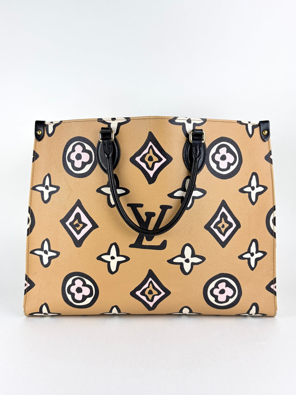 Louis Vuitton Monogram giant wild at heart on the go gm Arizona