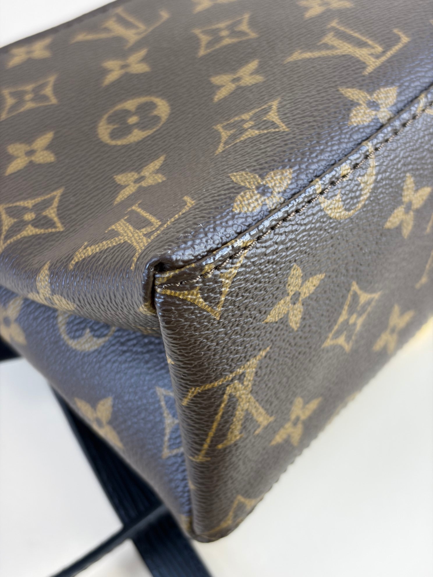 Louis Vuitton Monogram Black Saint Michel Crossbody bag