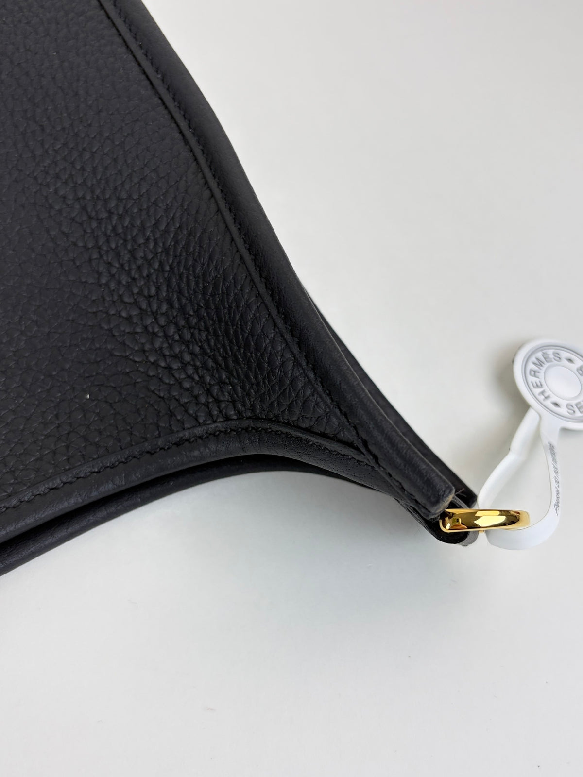 Hermes Evelyne III 29 noir Clemence leather Bag