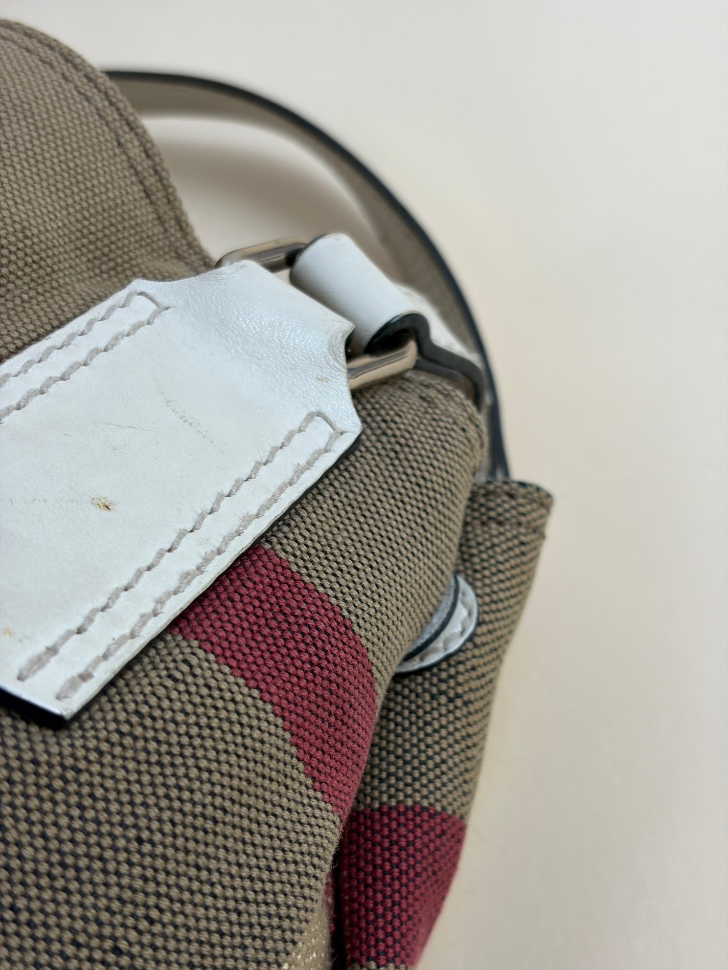 Burberry White Maidstone House Check Bucket Shoulder Bag