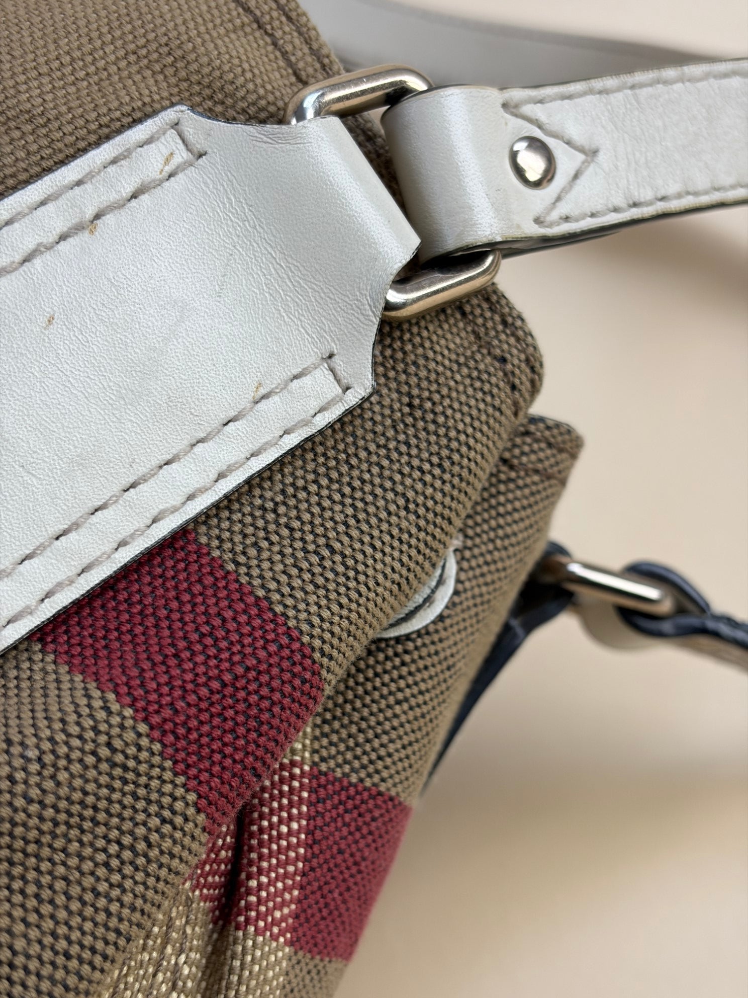 Burberry White Maidstone House Check Bucket Shoulder Bag