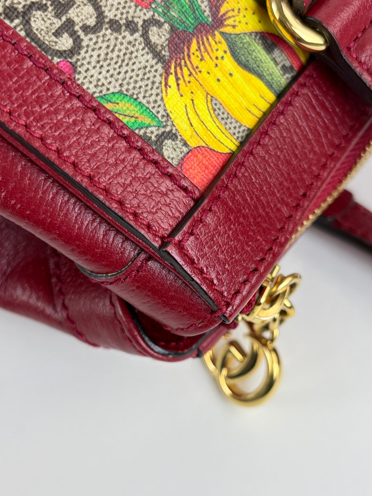Gucci red leather and gg supreme flora monogram Ophidia Small Tote Bag