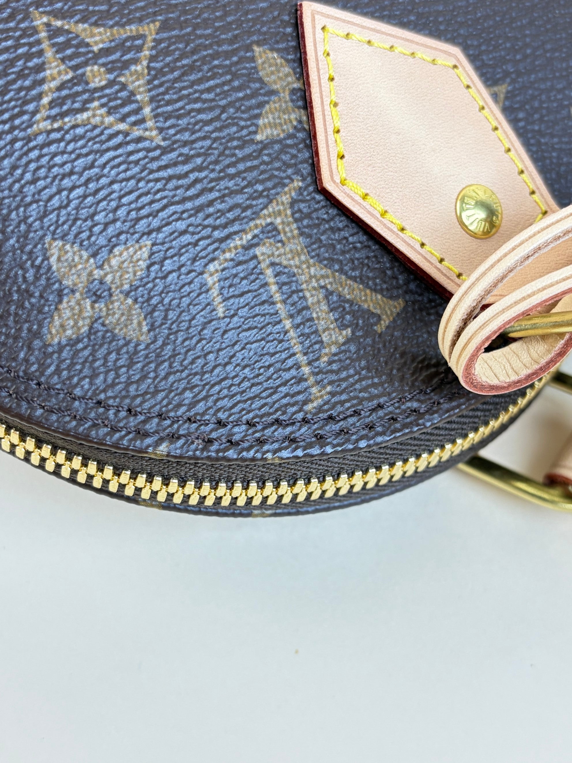 Louis Vuitton Monogram Alma BB Hand bag