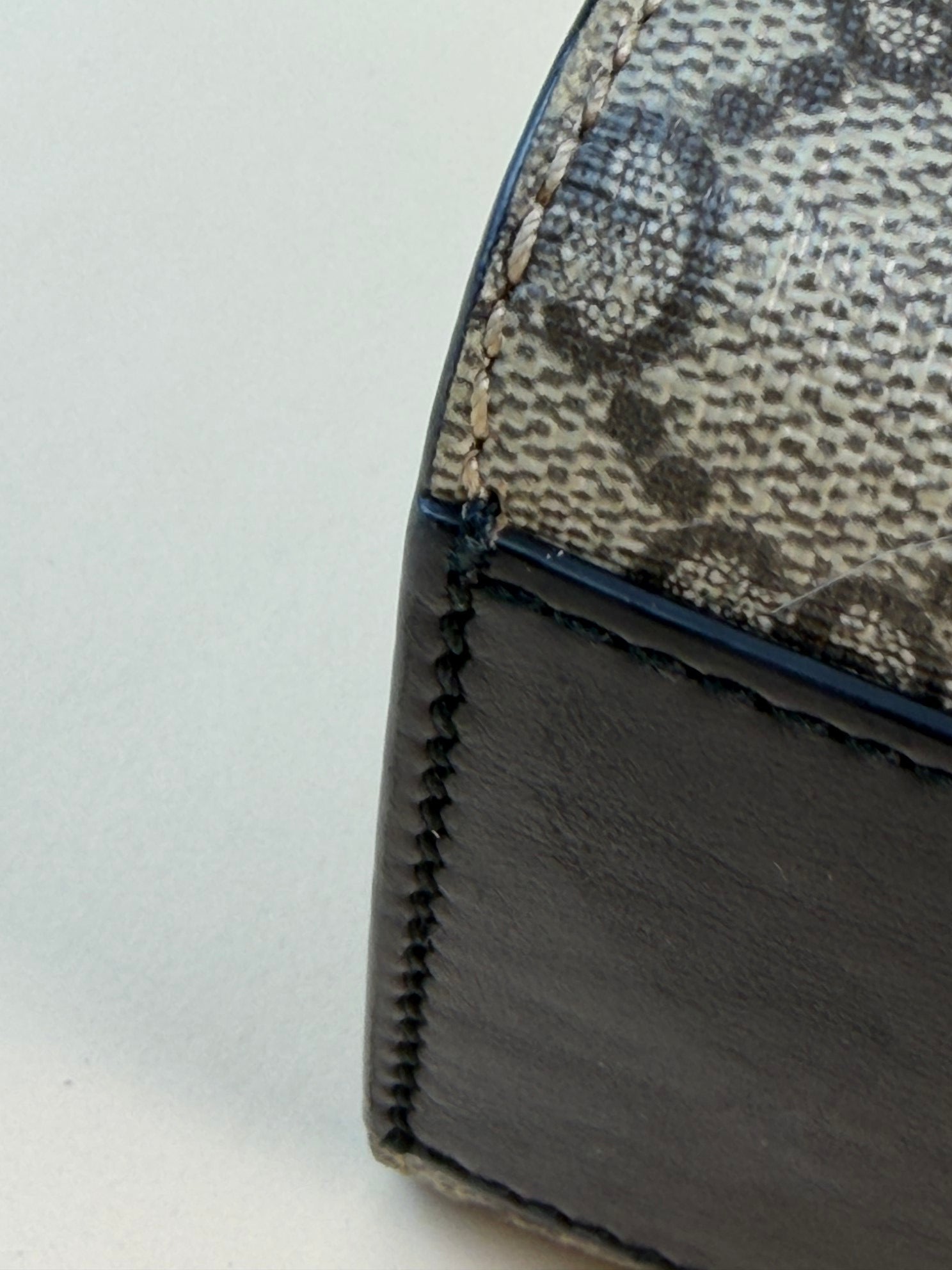 Gucci Tricolor GG Padlock Medium Shoulder Bag