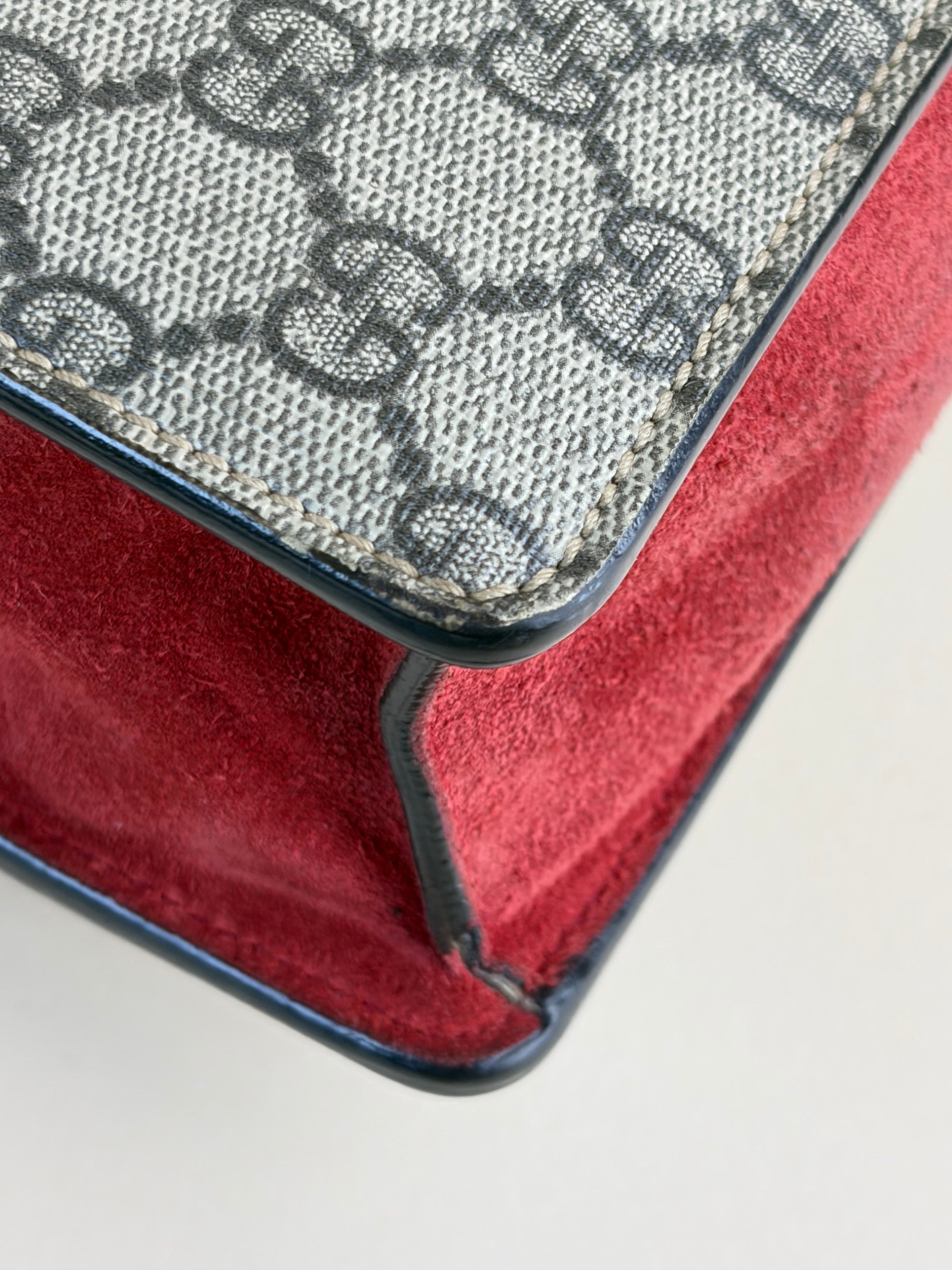 Gucci GG Supreme monogram and red canvas Dionysus crystal small bag