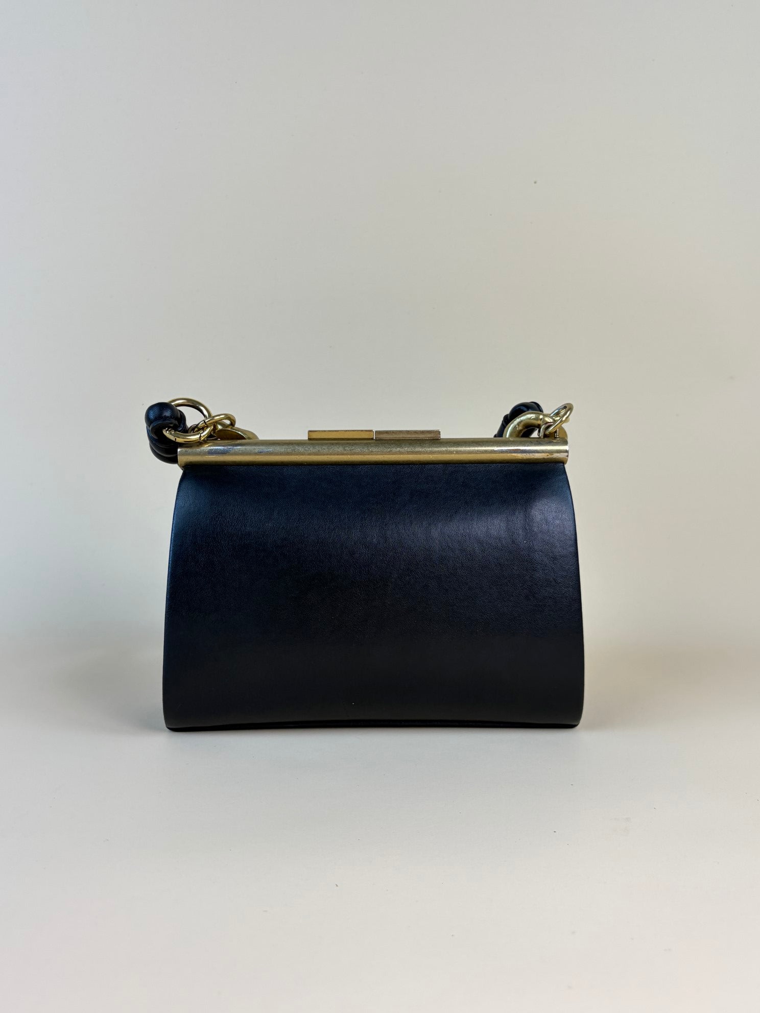 Stella Mccartney Black Small Chunky Chain Small Shoulder Bag