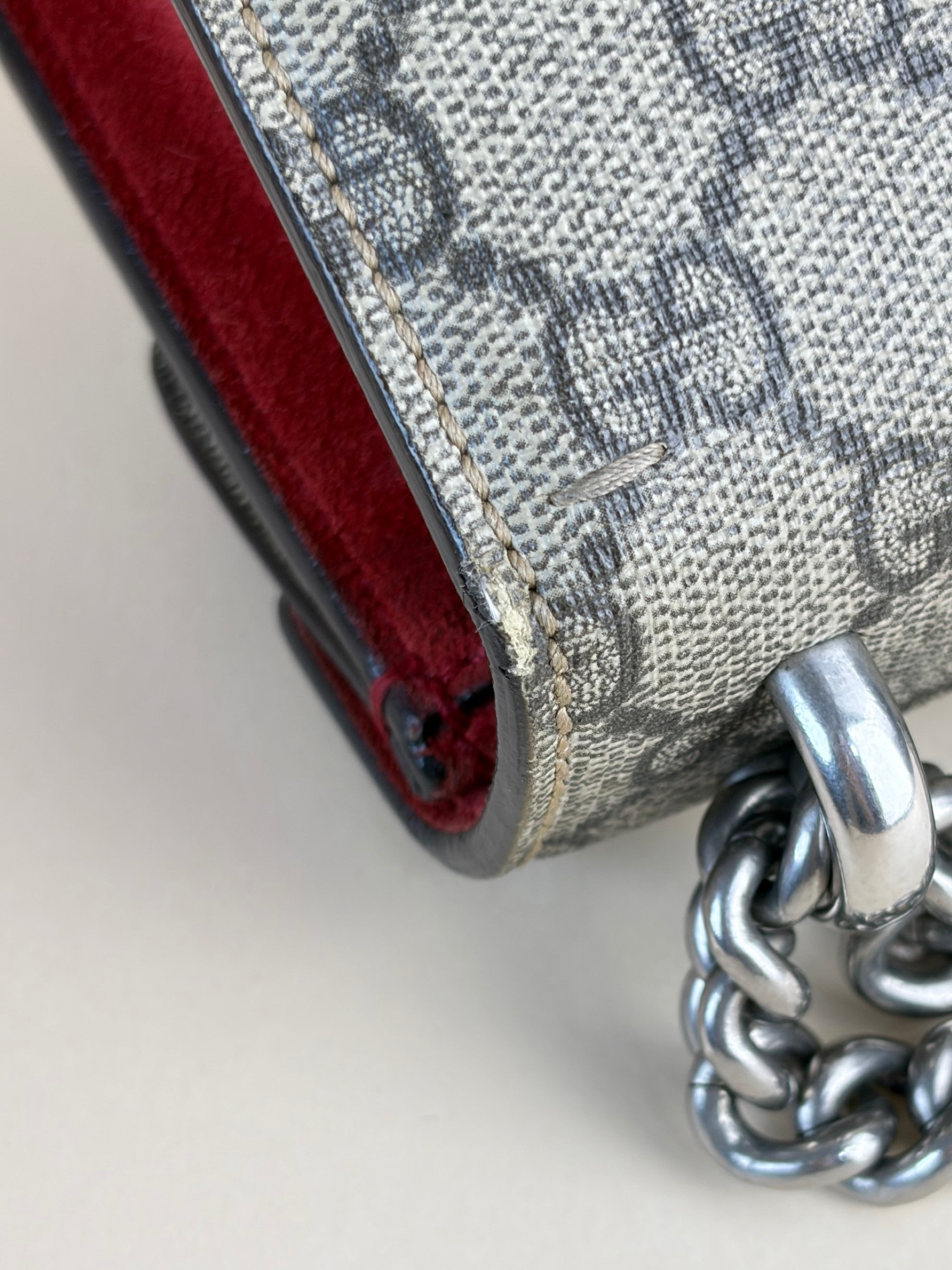 Gucci GG Supreme monogram and red canvas Dionysus crystal small bag
