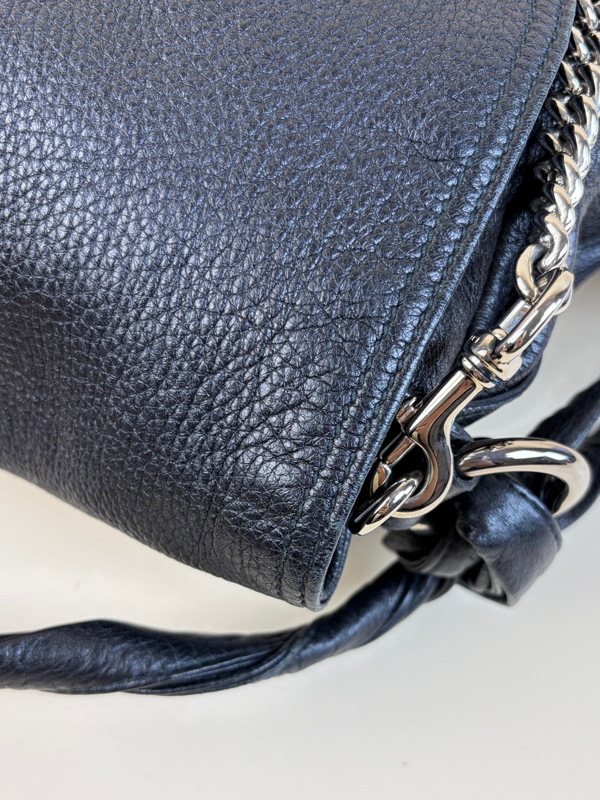 Gucci black leather bamboo jungle messenger chain bag