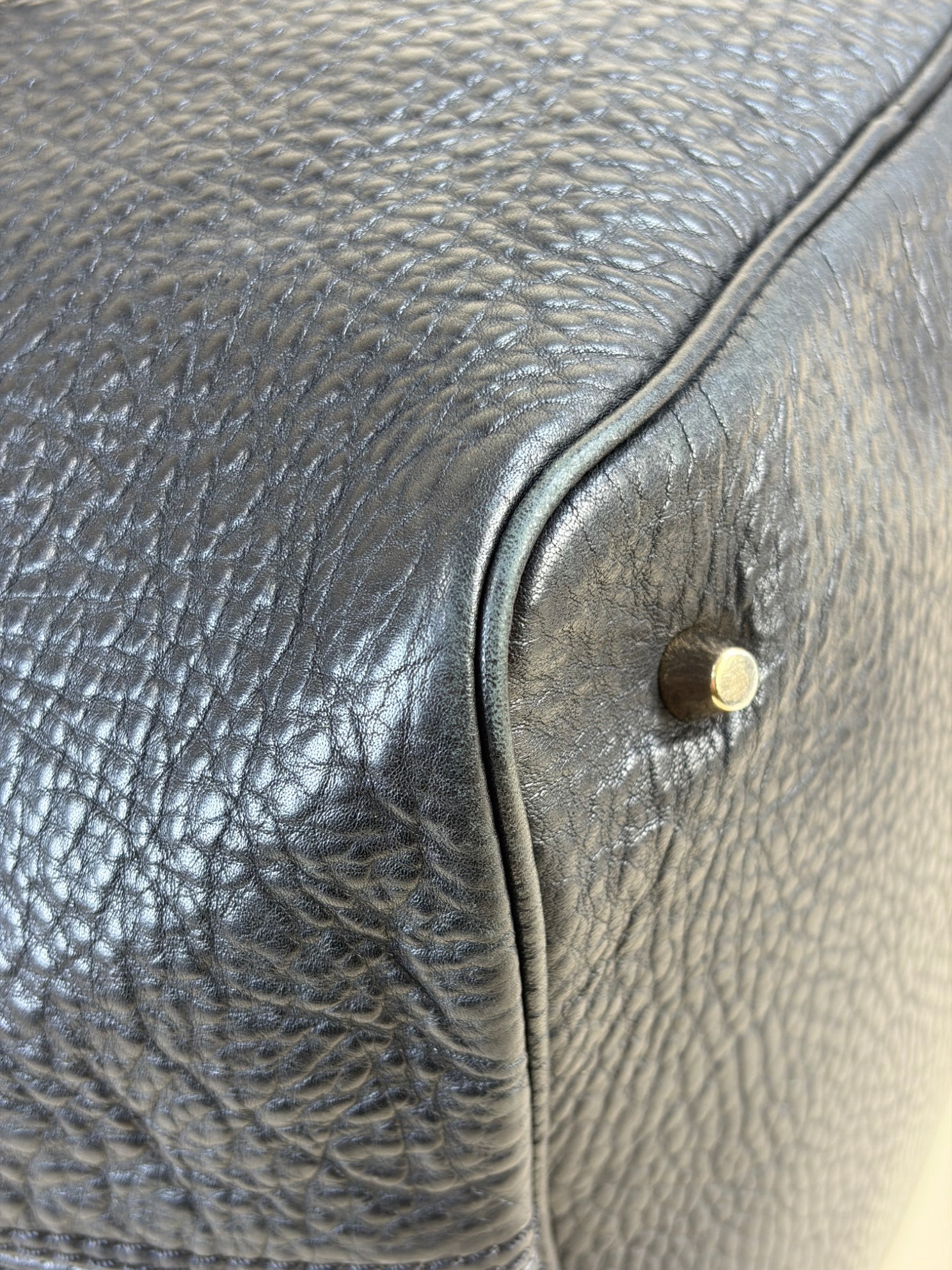 Burberry black calfskin Ashby medium hobo bag