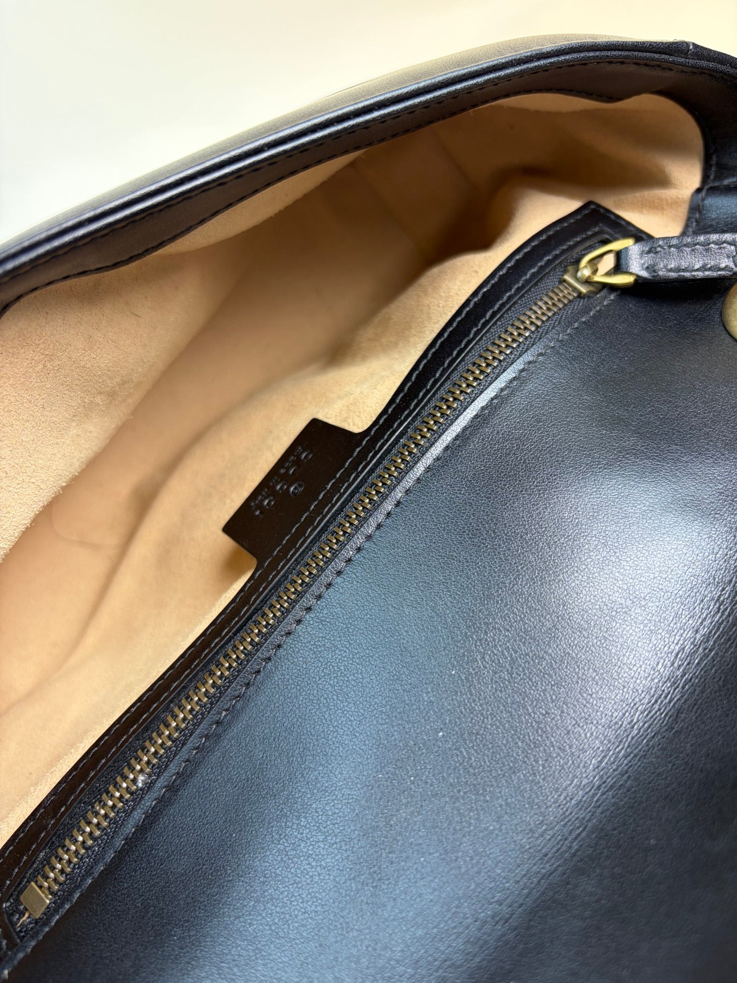 Gucci Black Marmont Small Shoulder Bag