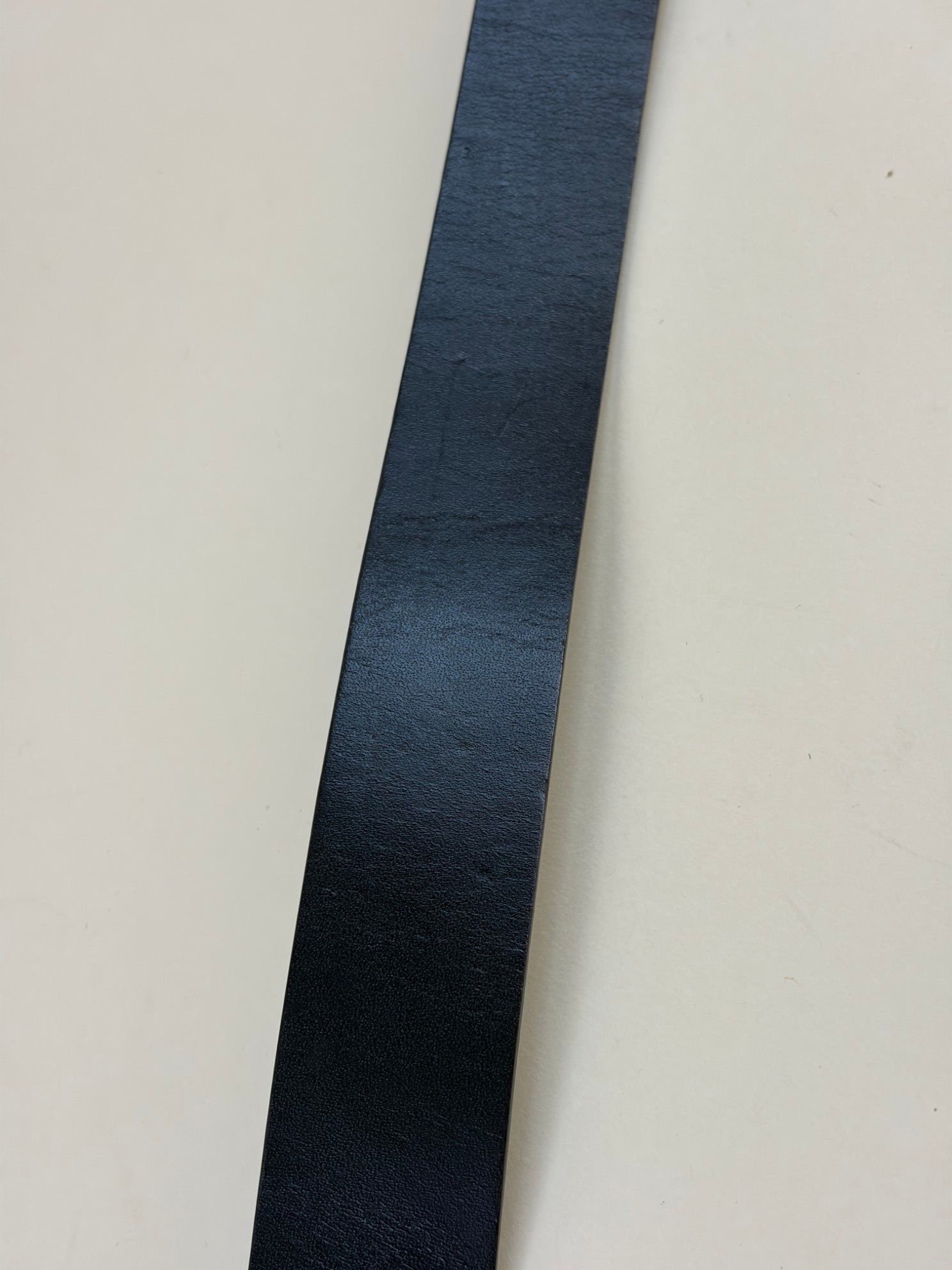 Dolce & Gabbana Black leather crown buckle bellt