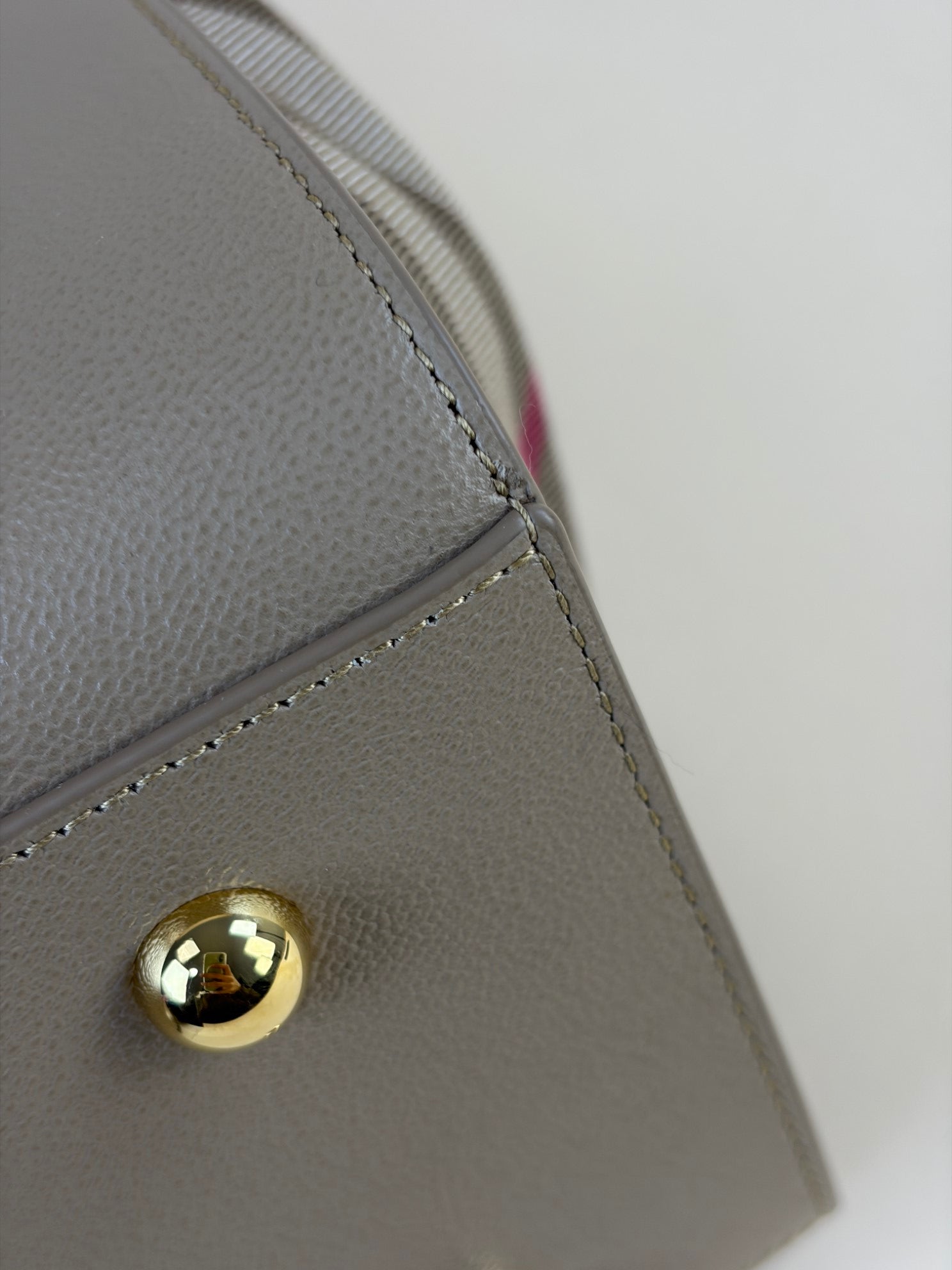 Burberry Banwell medium calfskin mega check house beige tote bag