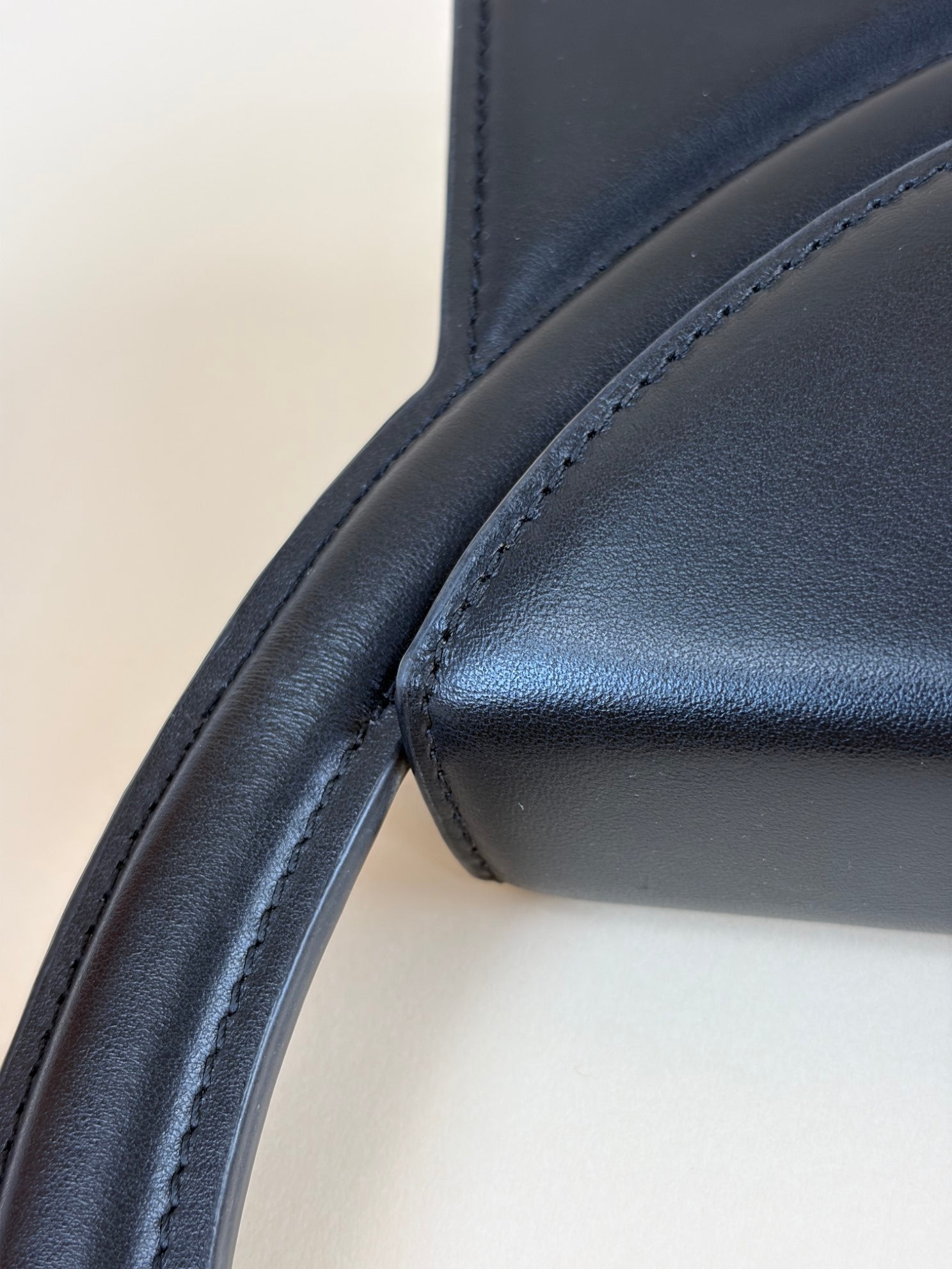 Jacquemus Black Le Sac Rond Handbag