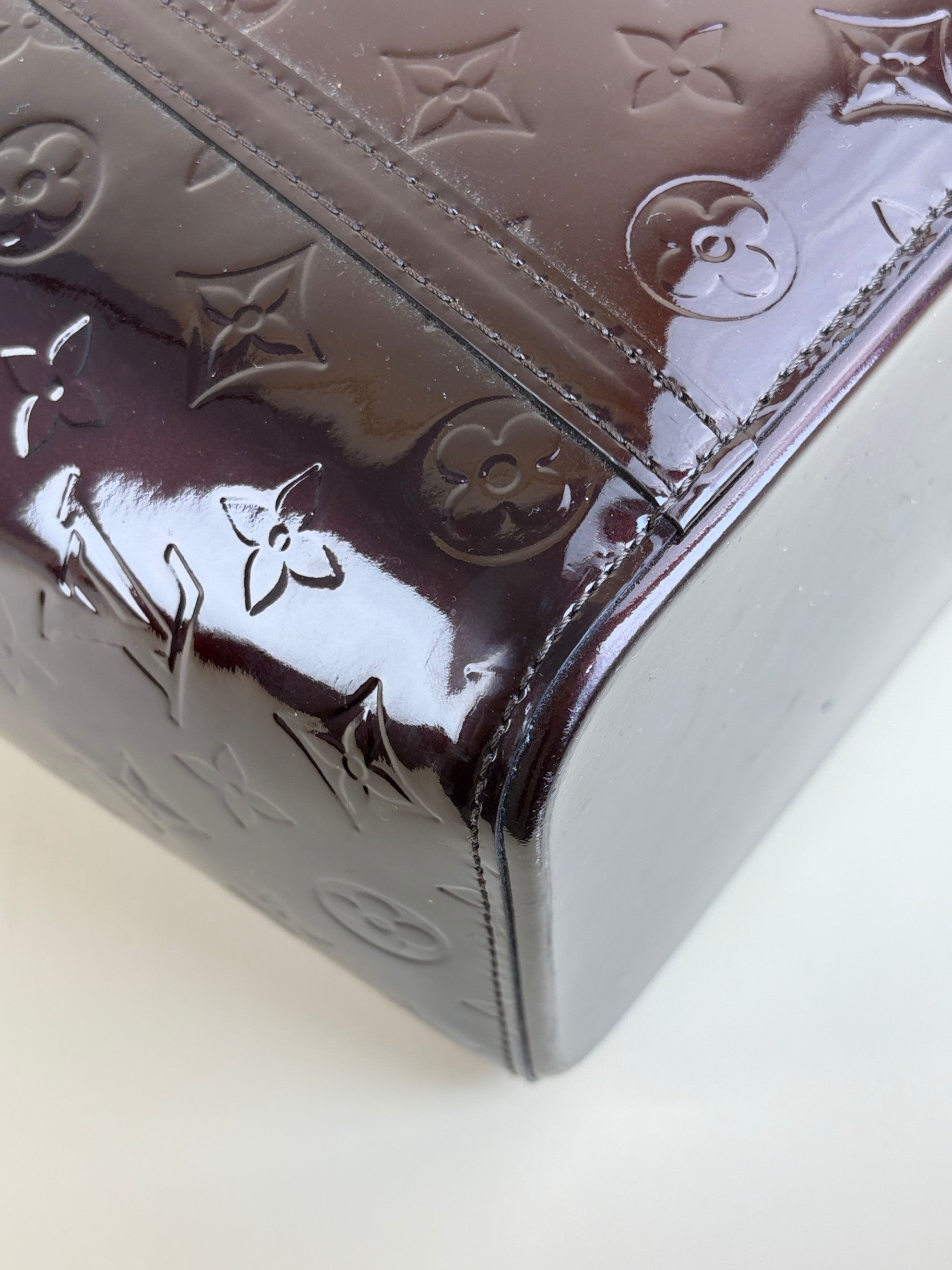 louis Vuitton Amarante monogram vernis Avalon gm