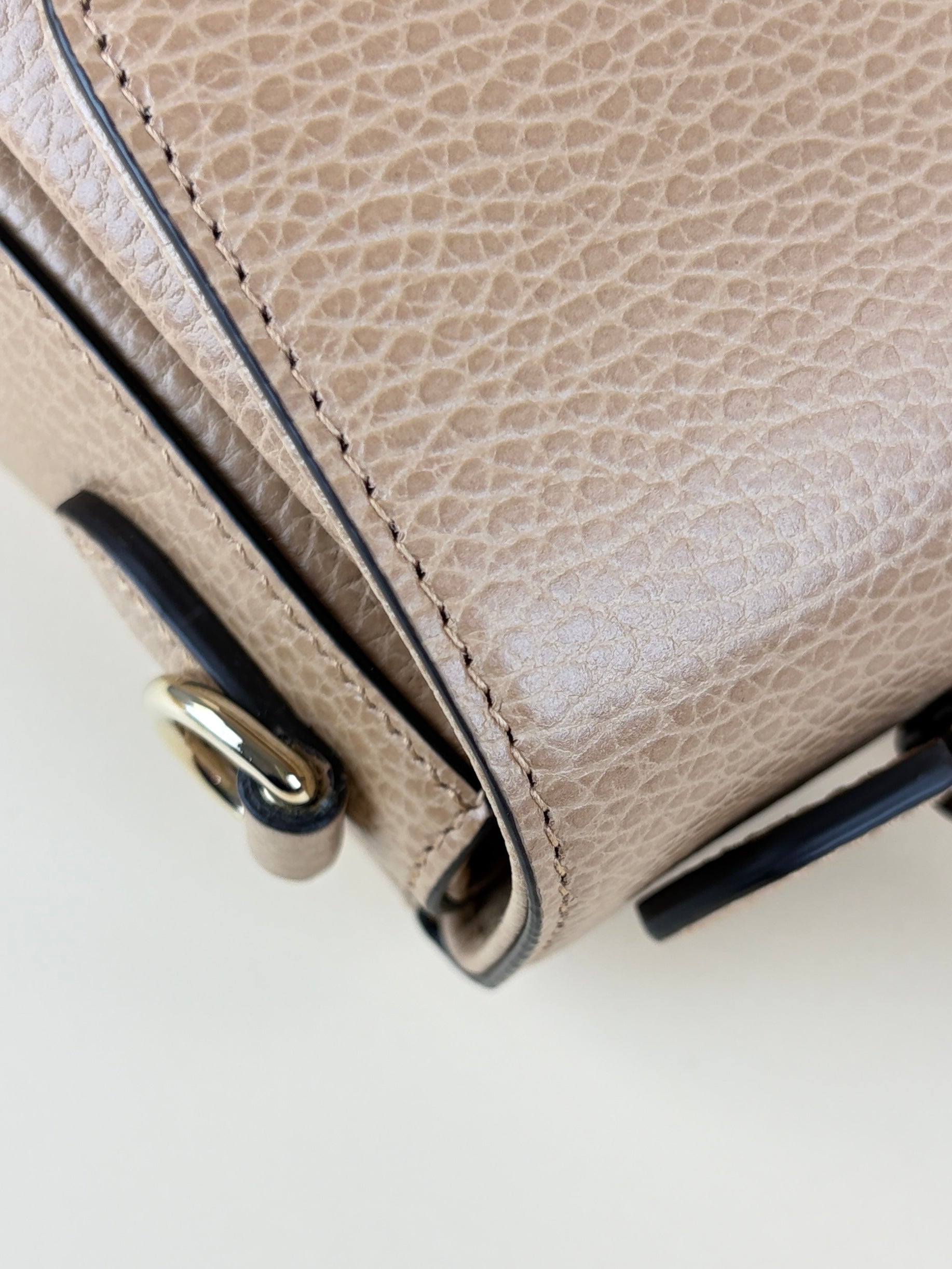 Gucci Beige Dollar Interlocking G Top Handle Shoulder Bag with Strap