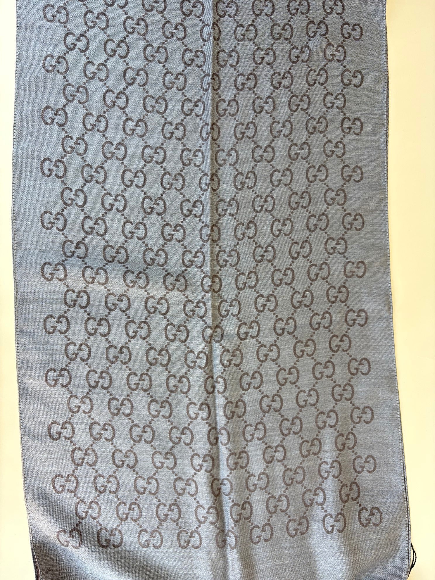 Gucci grey/Brown GG monogram silk Wool Scarf