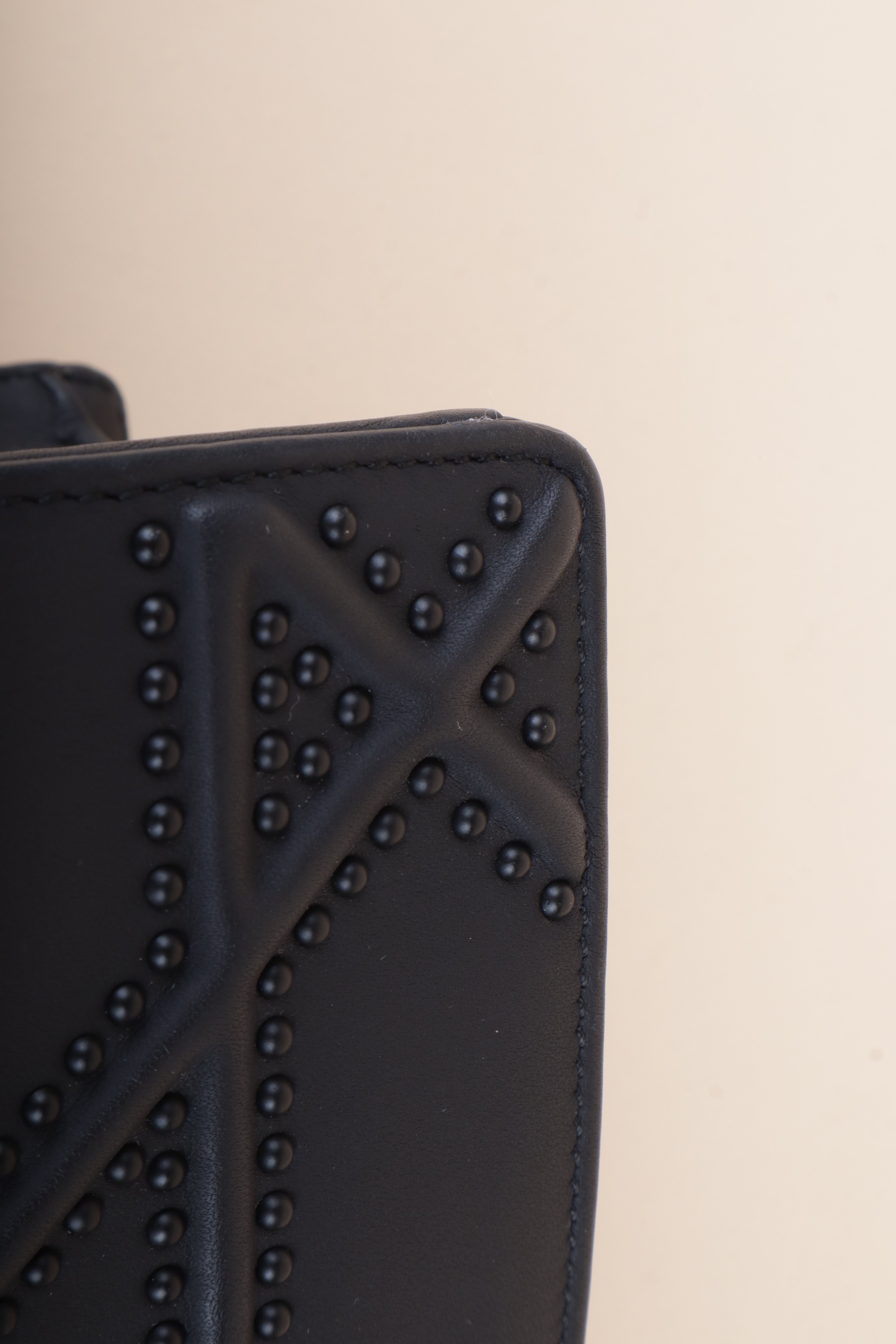 DIOR medium with matt studded black diorama