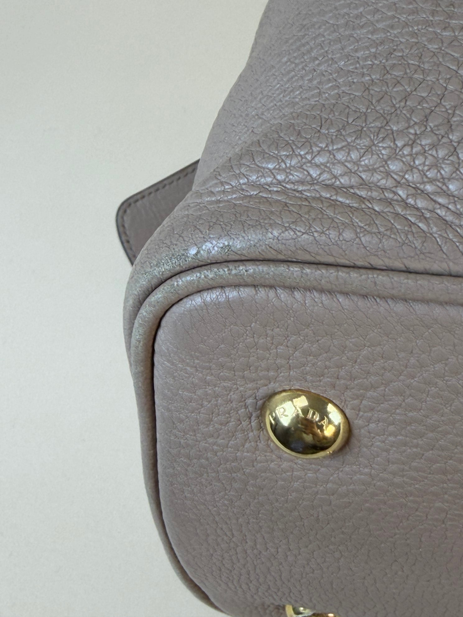 Prada  beige Vitello phenix shoulder tote bag