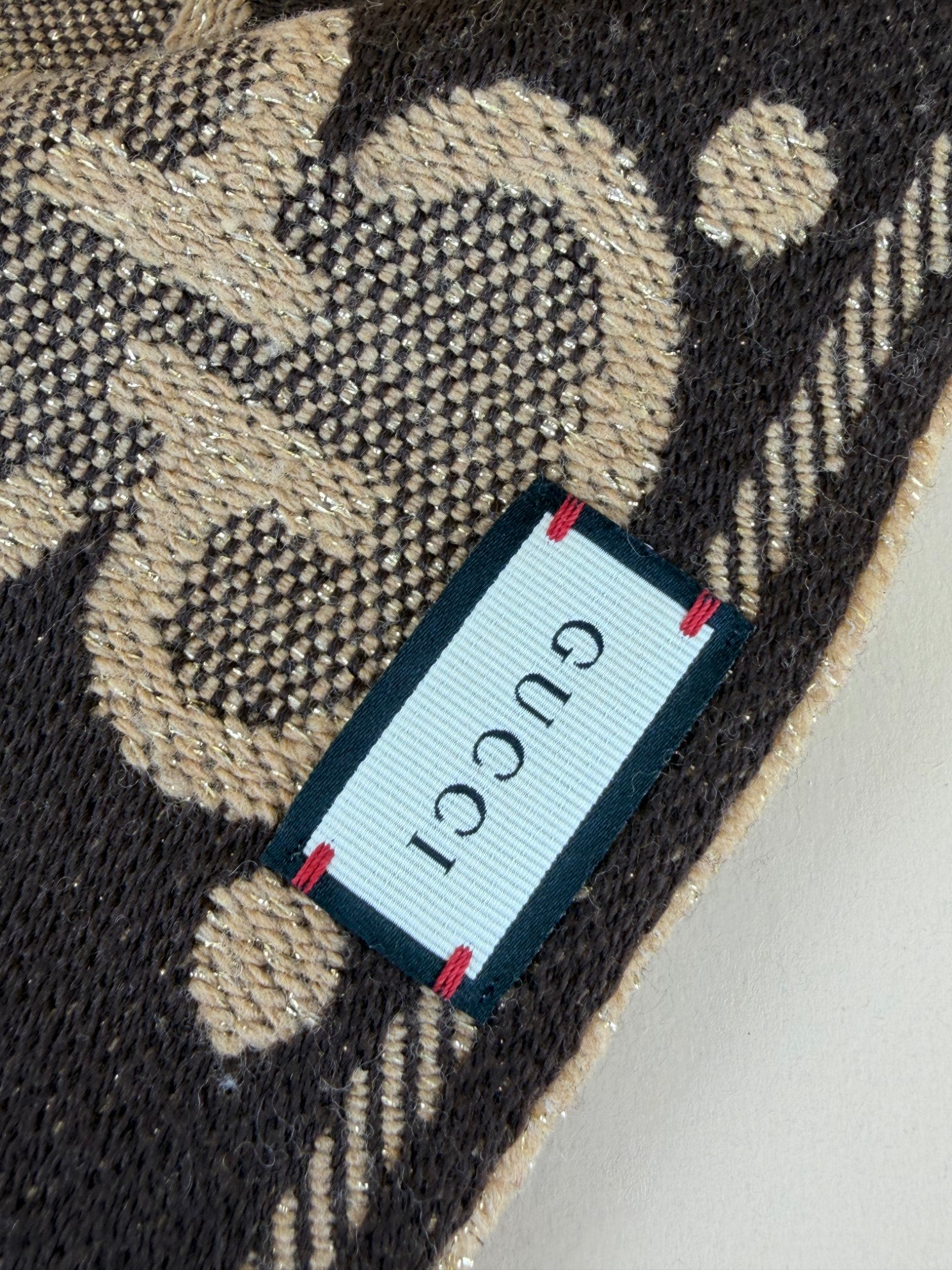 Gucci  jacquard brown/camel gg wool scarf