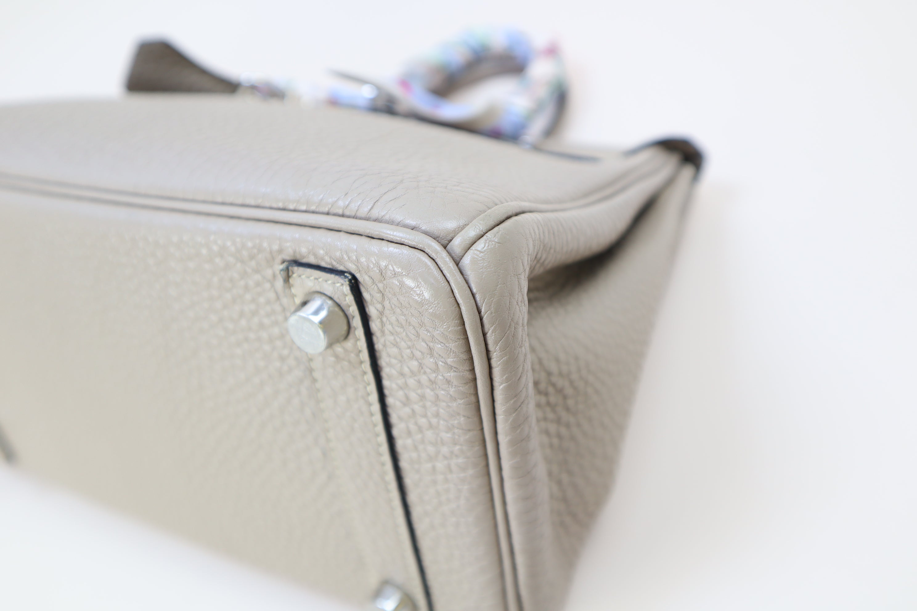 Hermes Gris Tourterelle Birkin 25 Bag with Twilly