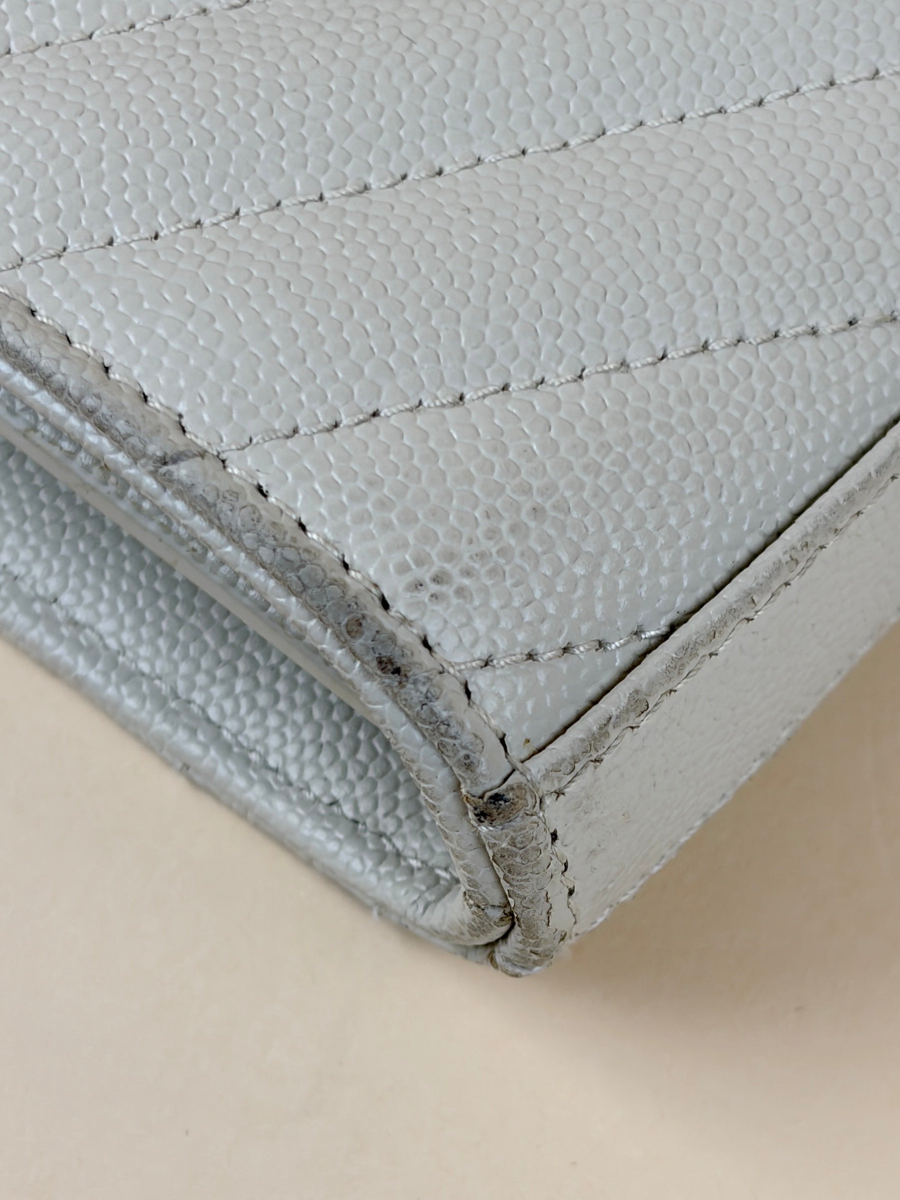 YSL White Classic Cassandre Wallet On Chain