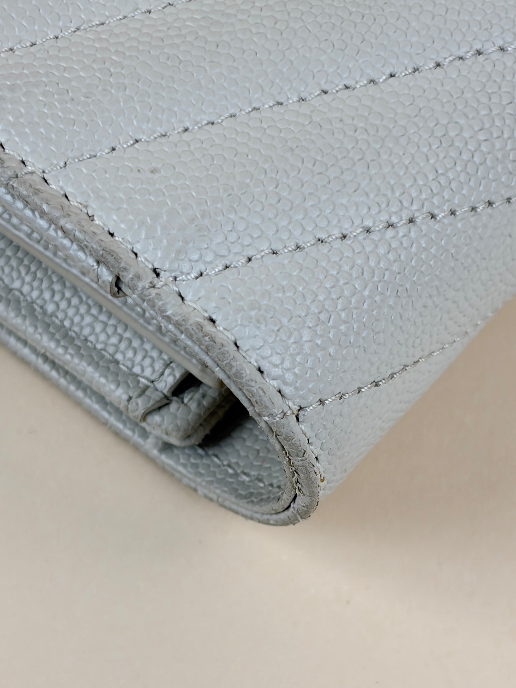 YSL White Classic Cassandre Wallet On Chain