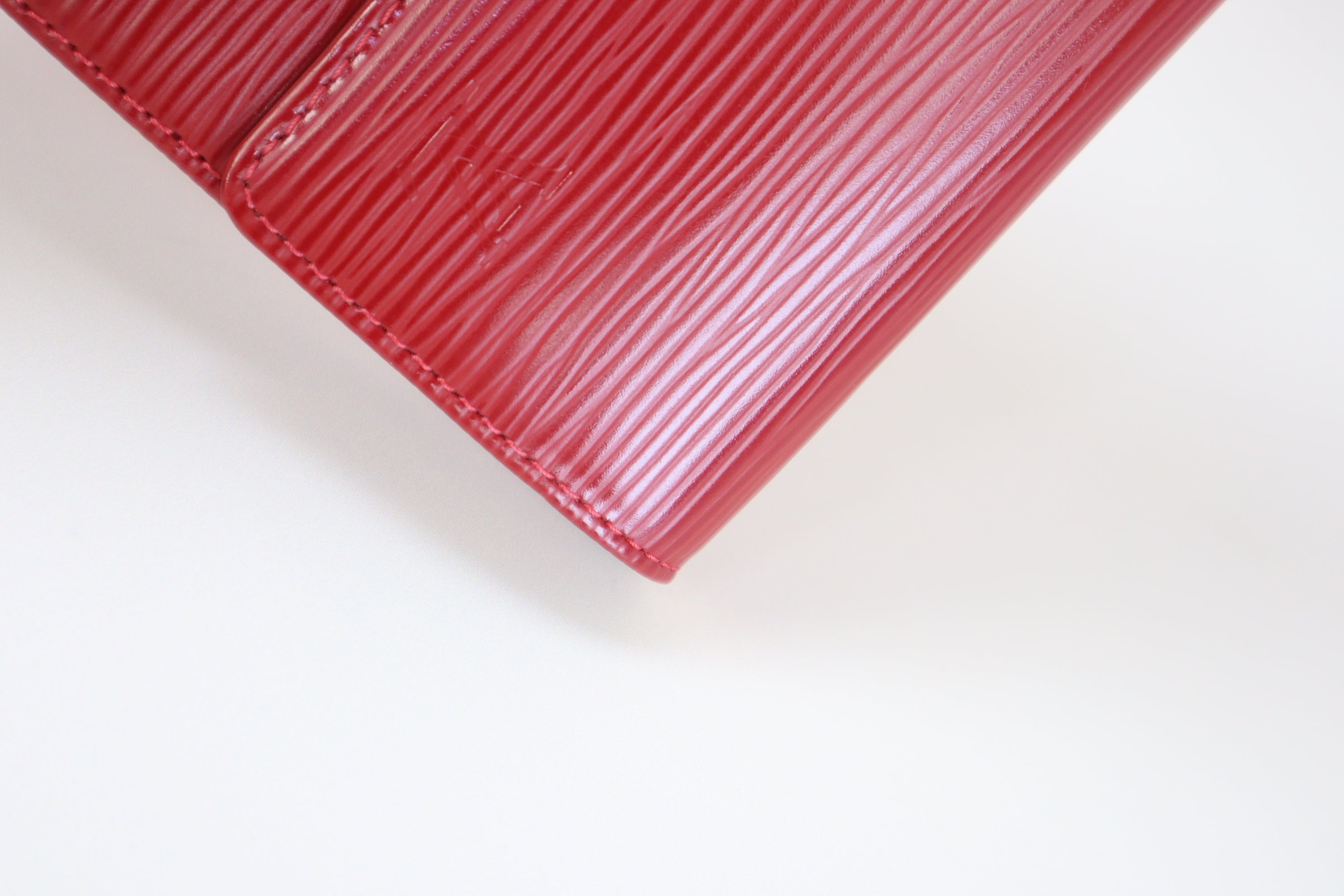 Louis Vuitton Red Sarah Long Wallet