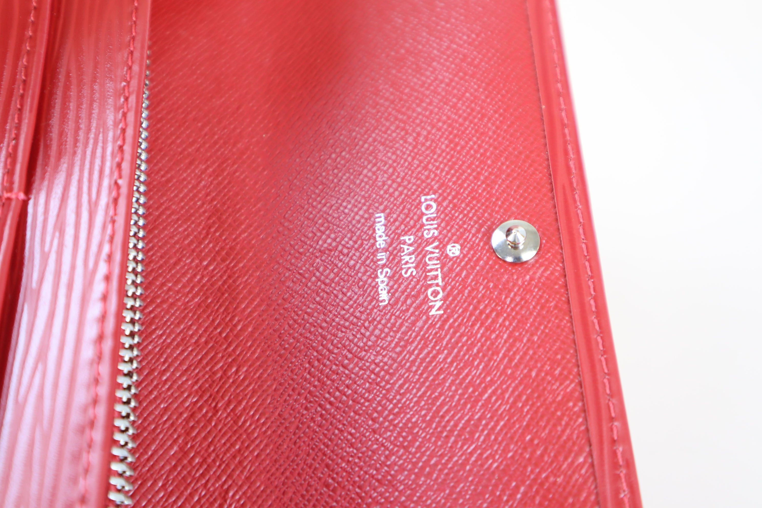 Louis Vuitton Red Sarah Long Wallet