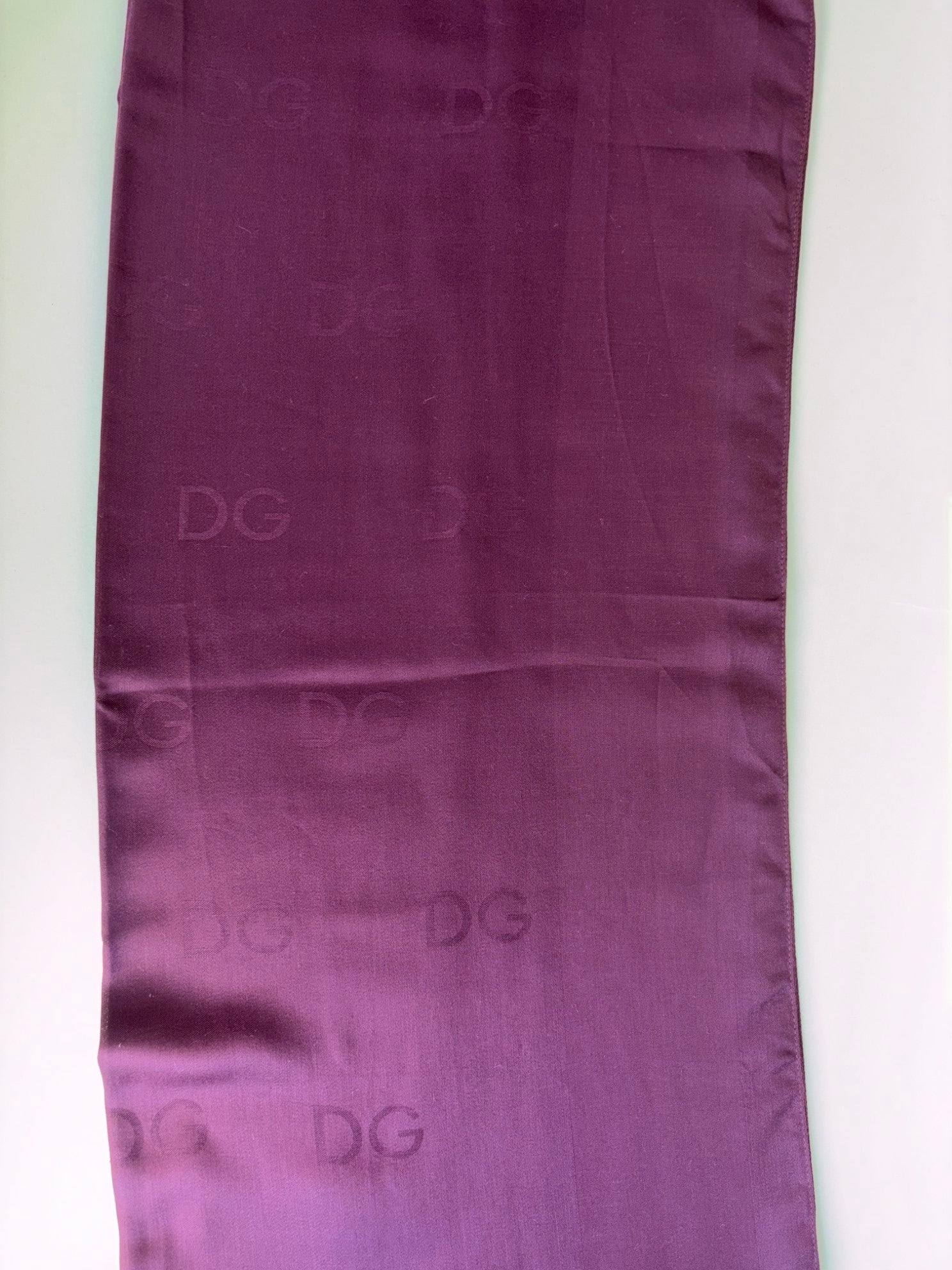 Dolce & Gabbana Burgundy Wool Scarf