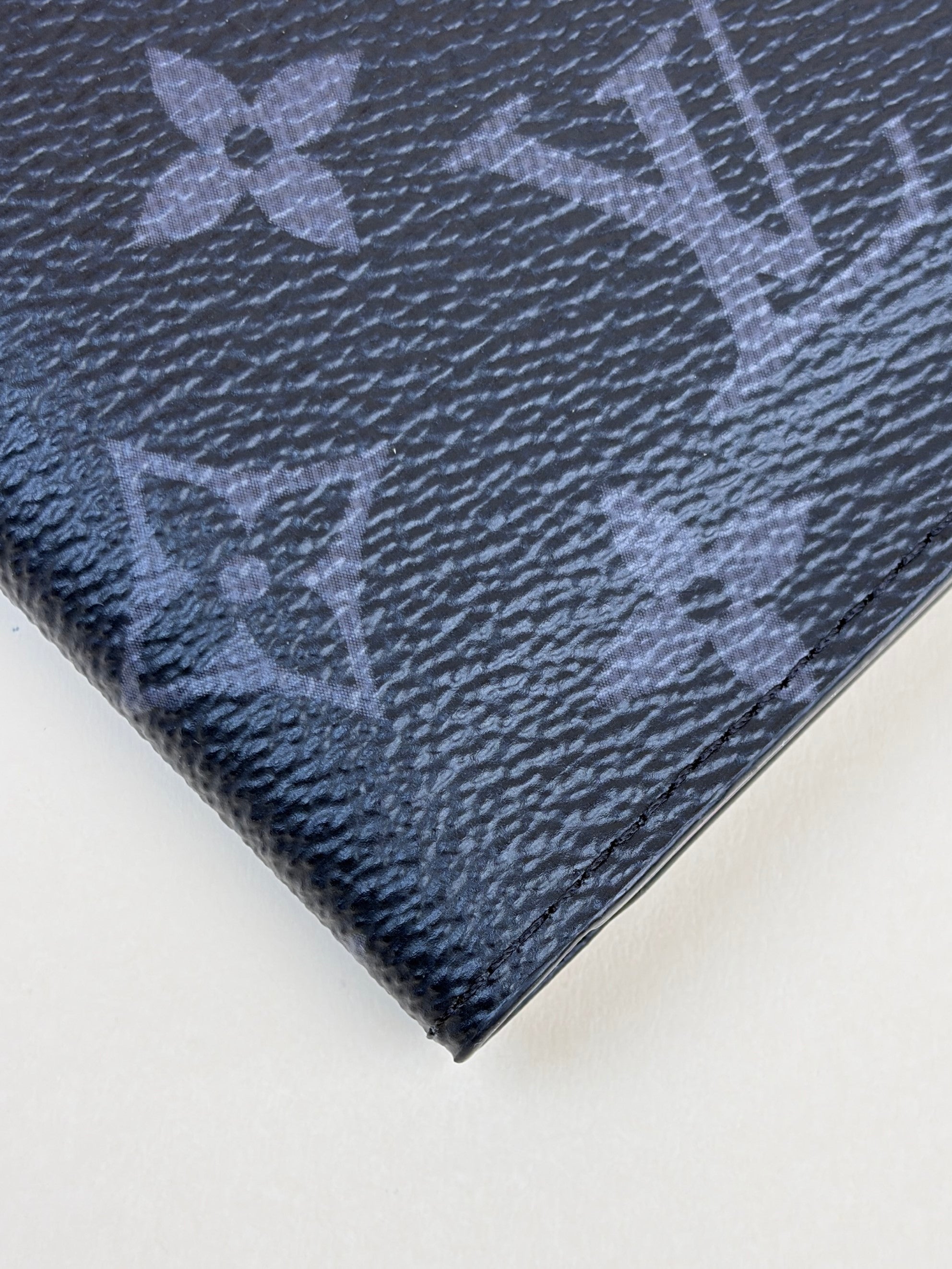 Louis Vuitton monogram eclipse canvas passport cover