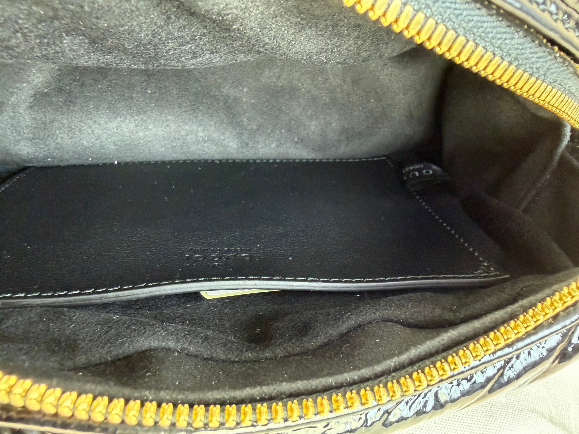 Gucci Black GG Small Marmont Camera Bag