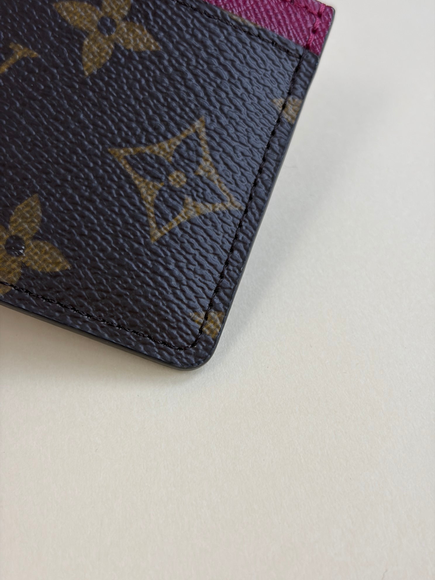 Louis Vuitton monogram canvas fushia sinple card holder