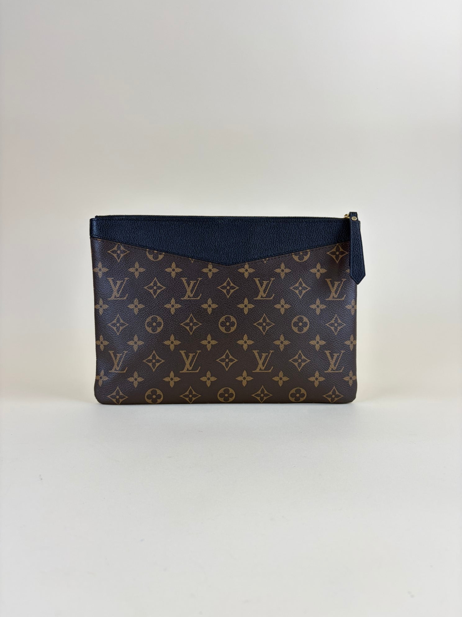 Louis Vuitton Monogram Black Daily Pouch