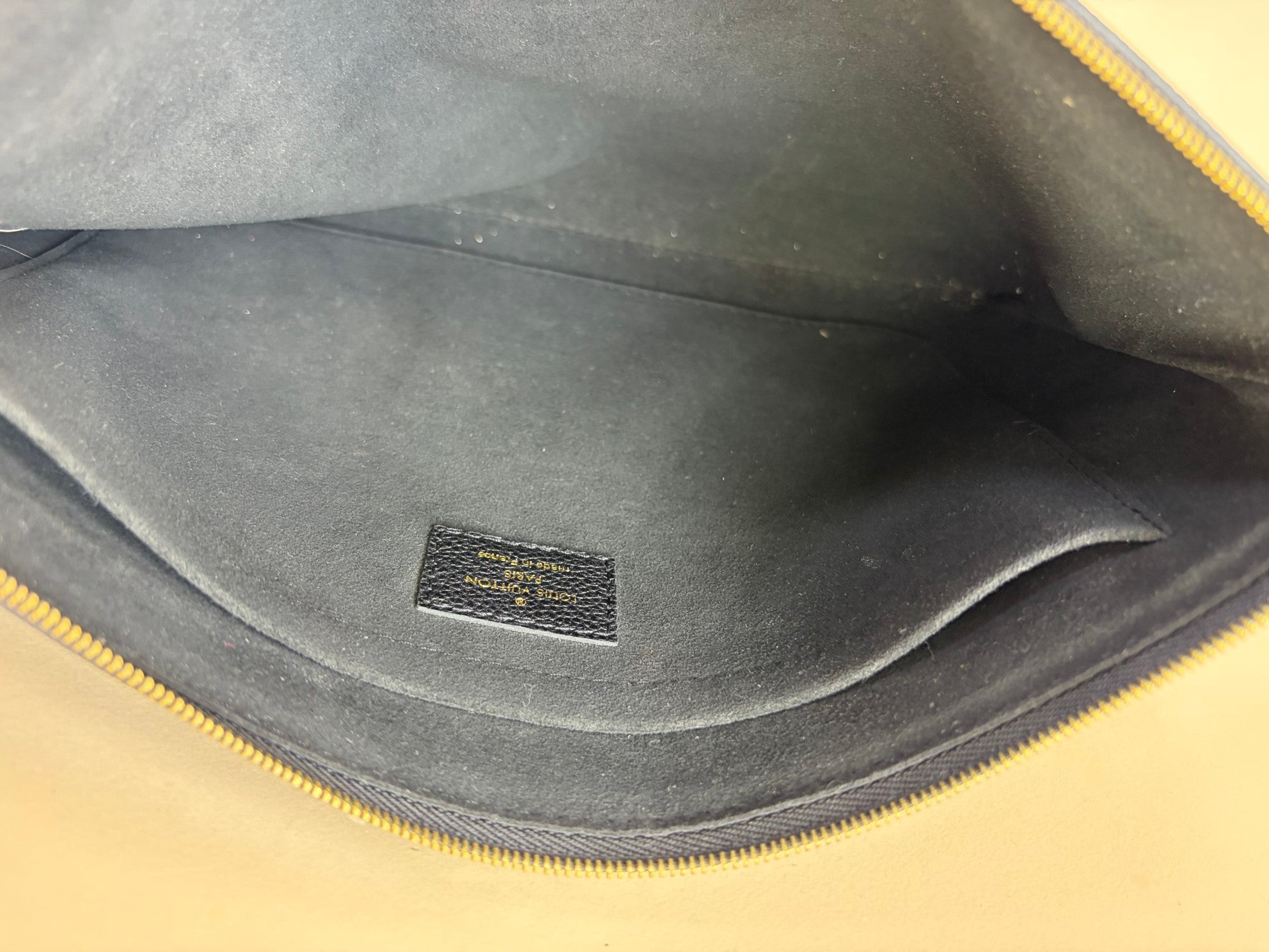 Louis Vuitton Monogram Black Daily Pouch