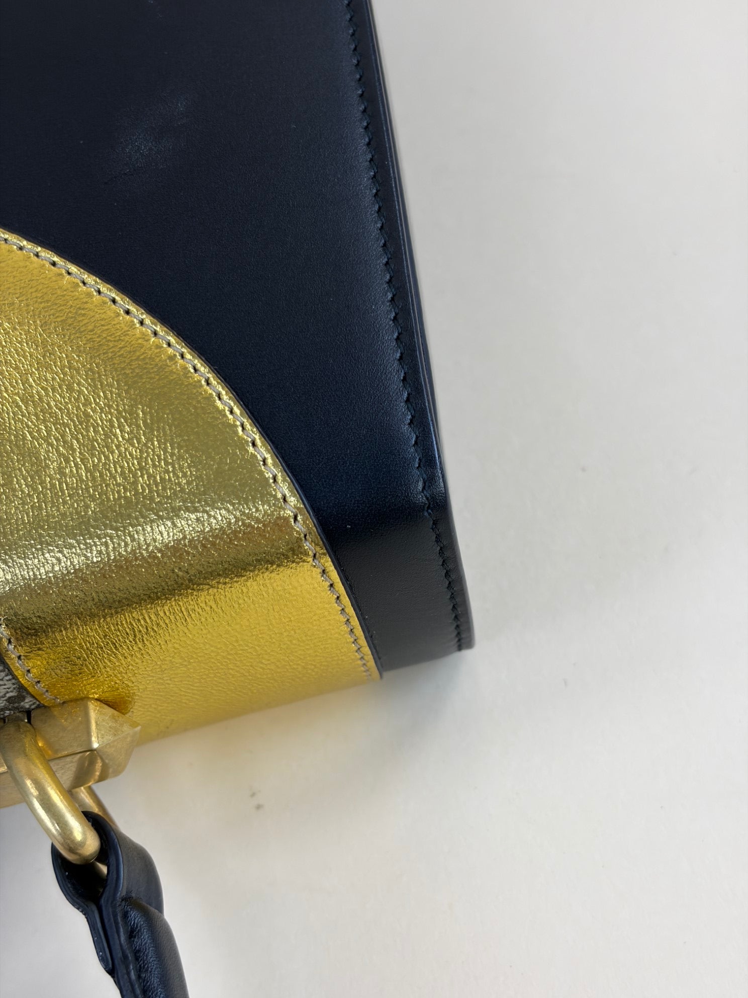 Gucci Black GG Supreme Osiride Medium Handbag W/ Gold Chain