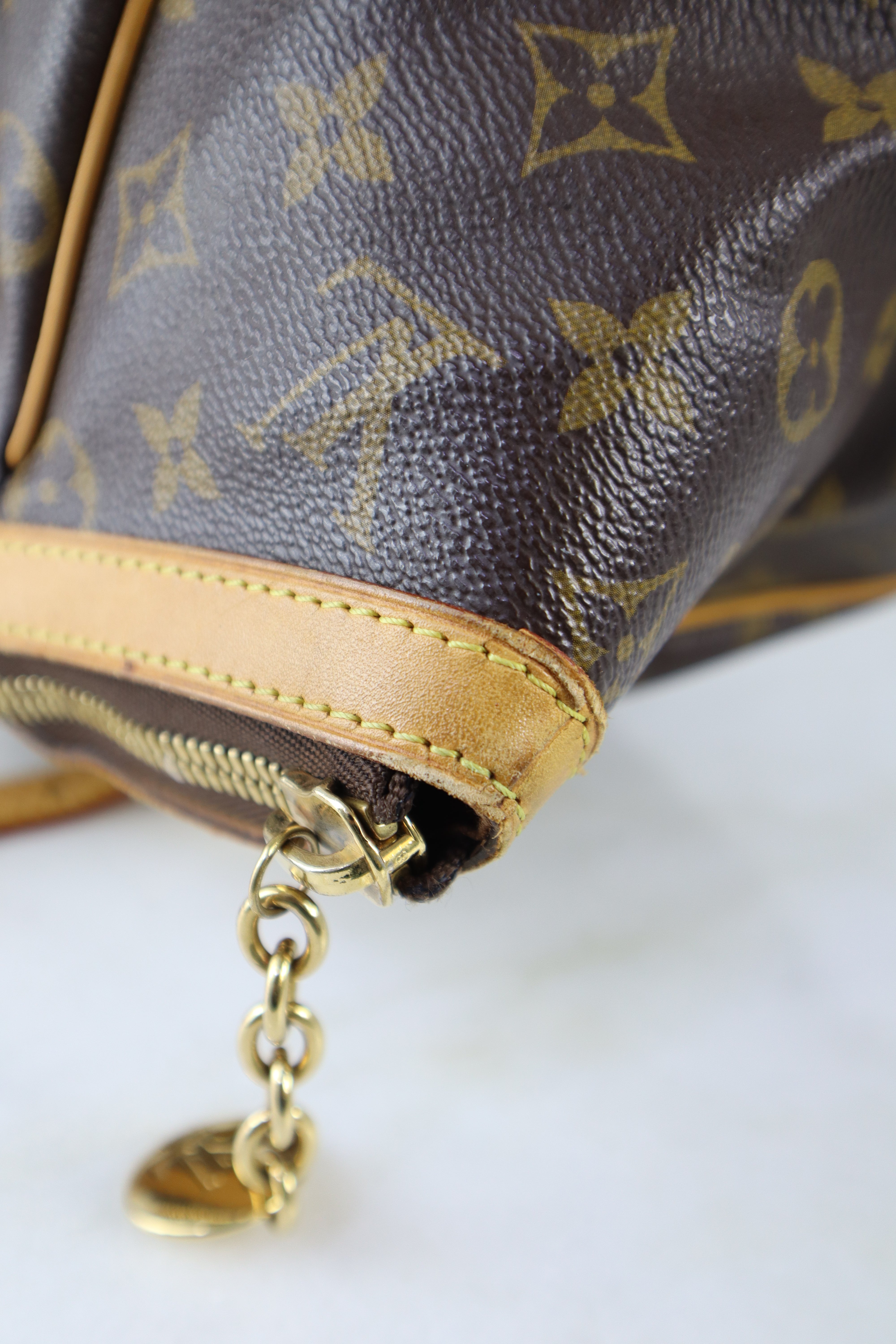 Louis Vuitton Monogram Tivoli GM Shoulder Bag