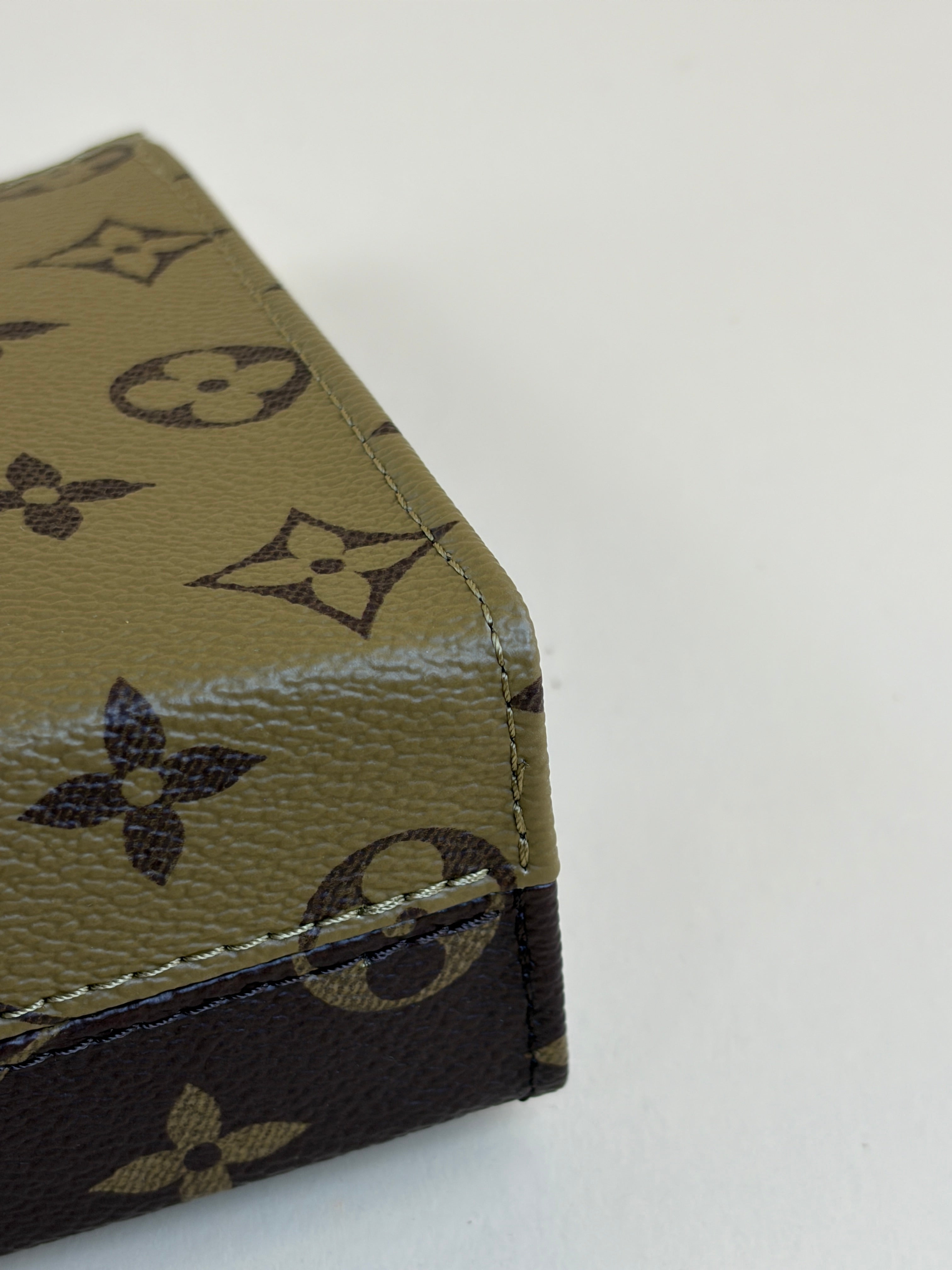 Louis Vuitton Monogram Reverse Toiletry Pouch 19