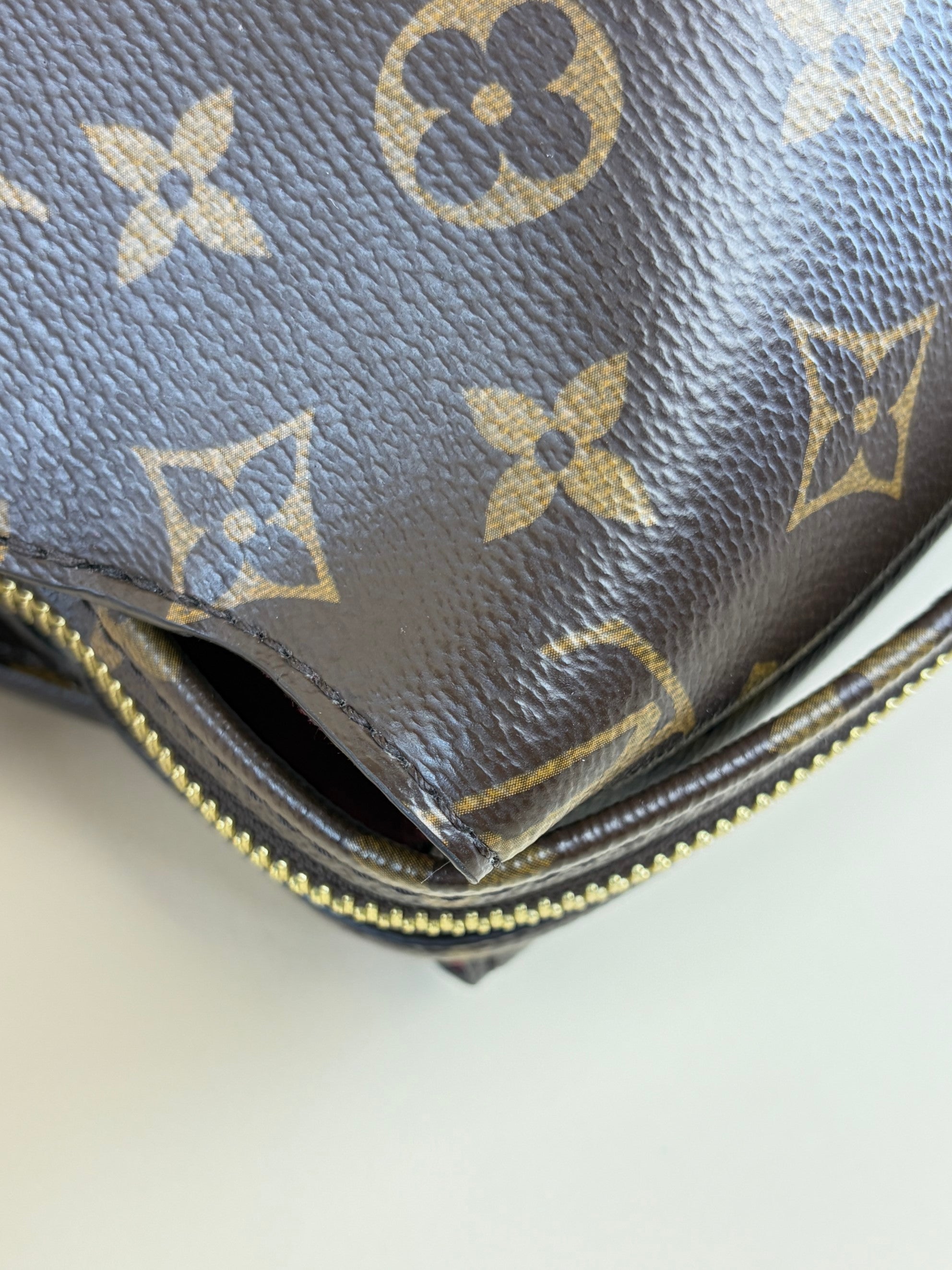 Louis Vuitton Monogram canvas petit palais tote bag