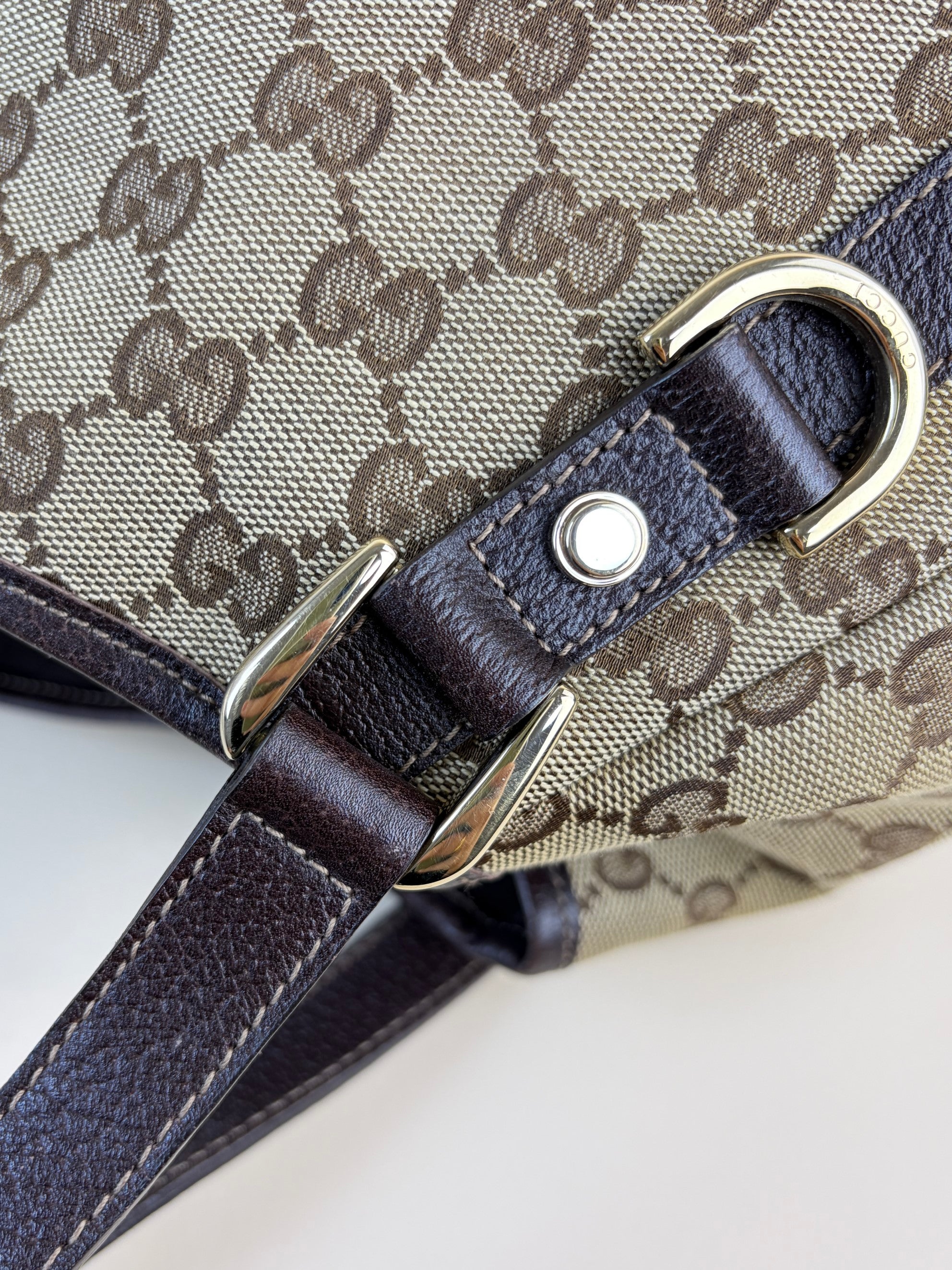 Gucci brown gg beige canvas monogram abbey medium tote bag