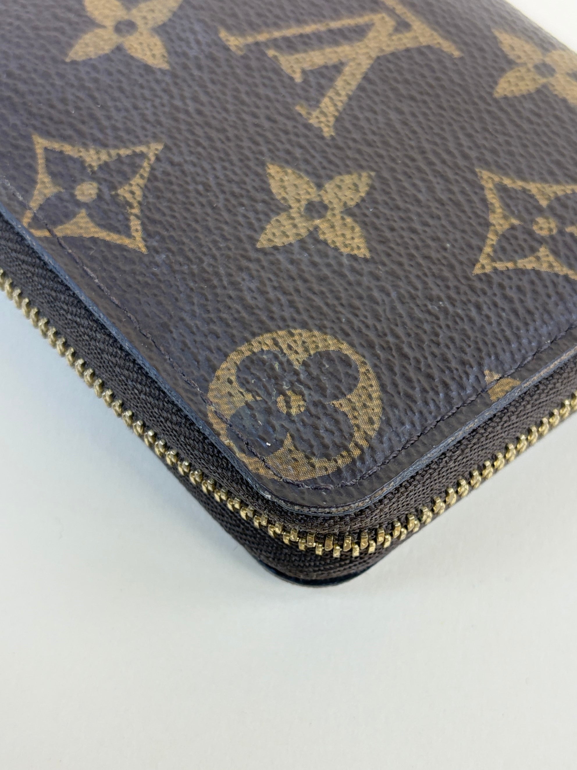 Louis Vuitton Monogram Zipper Coin Purse