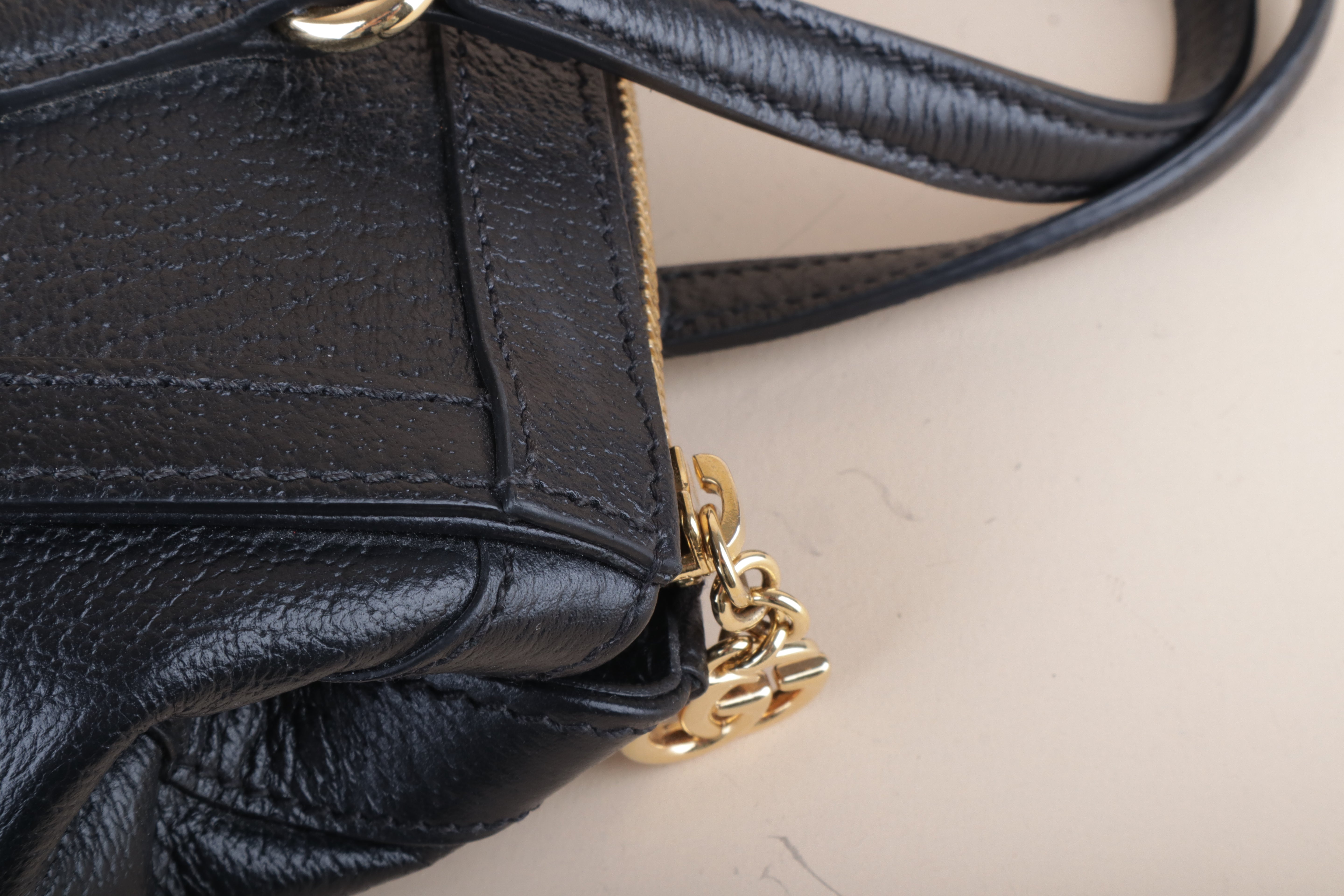 Gucci ophidia small black top handle
