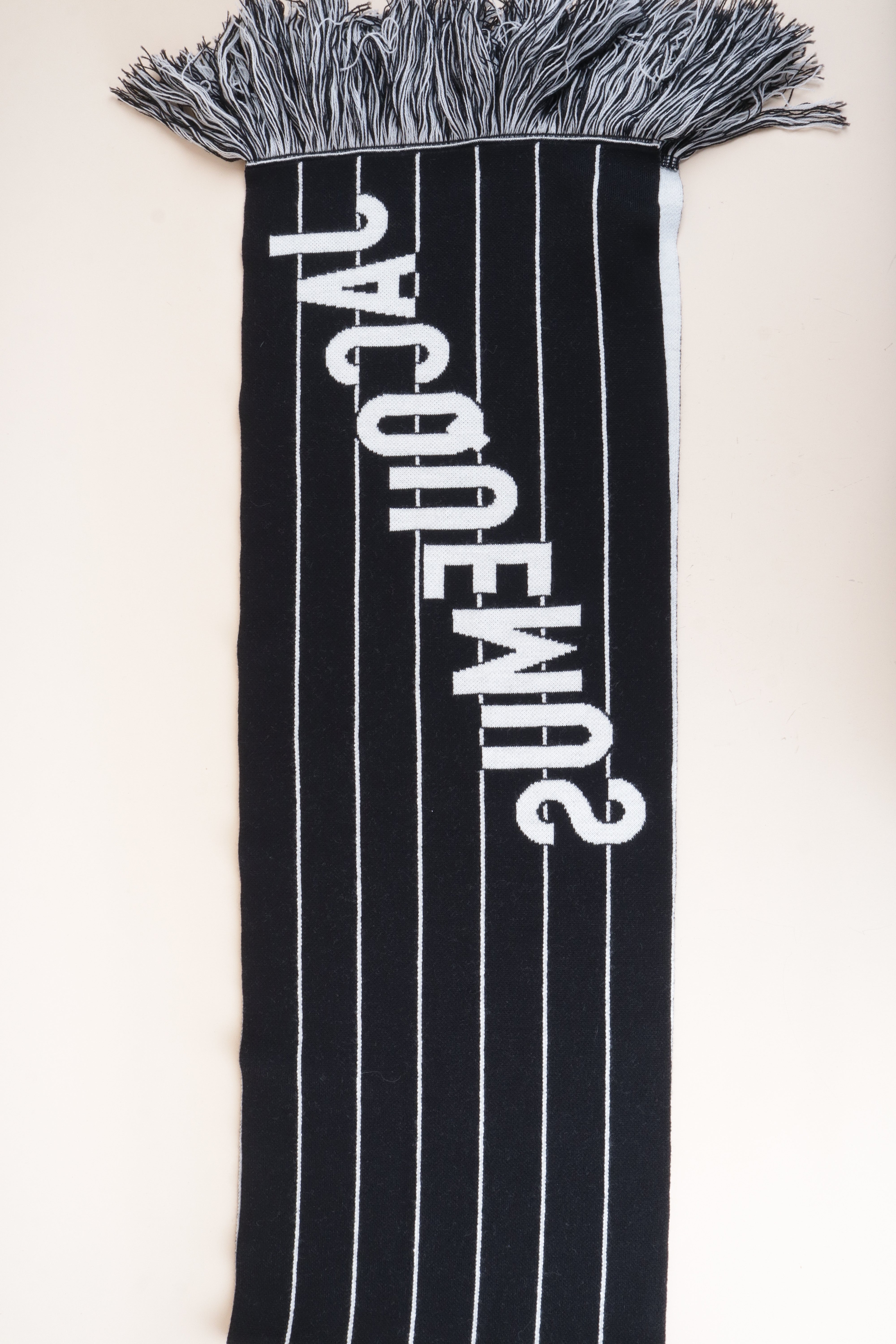 Jacquems the Liga black & white wool scarf
