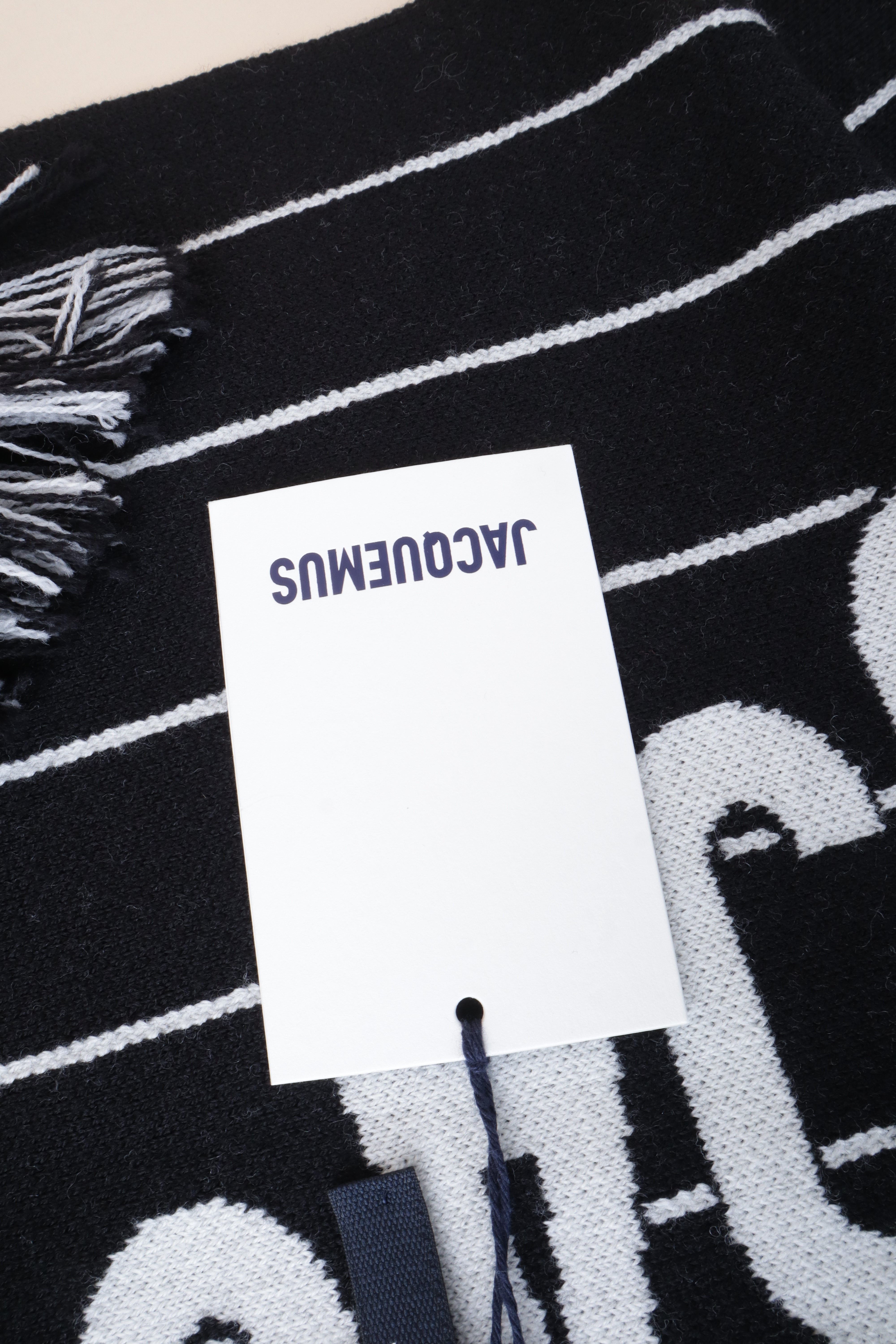 Jacquems the Liga black & white wool scarf