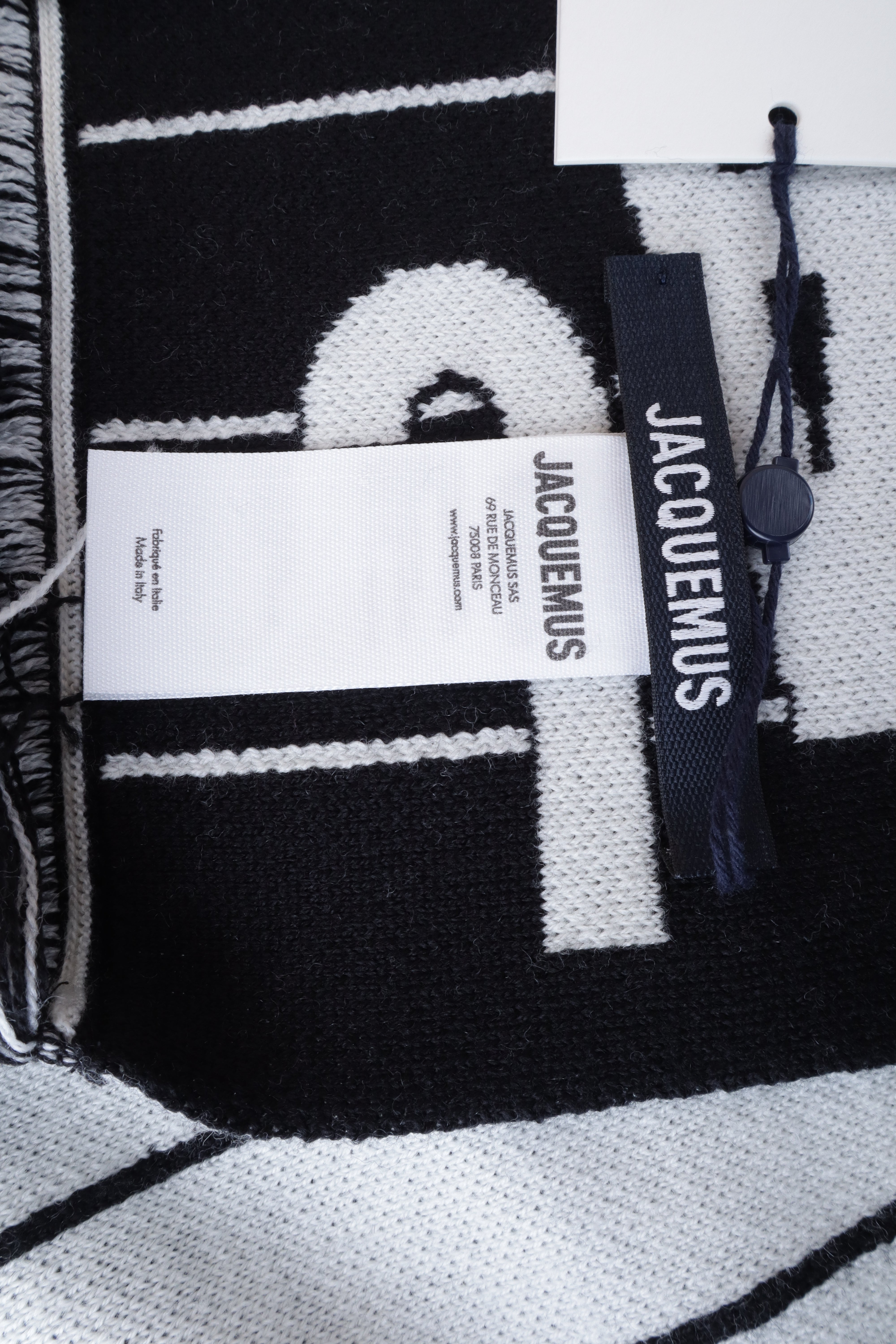 Jacquems the Liga black & white wool scarf