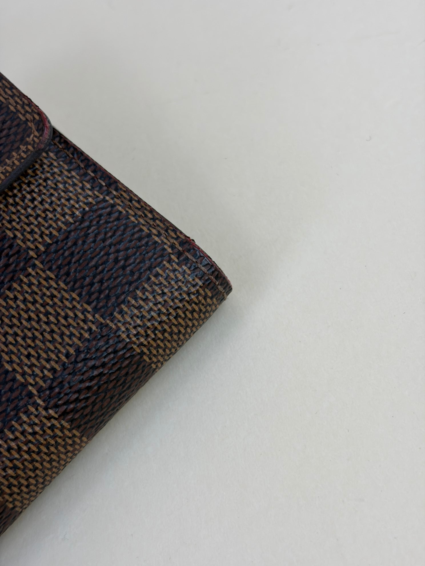 Louis Vuitton Brown Elise damper Ebene small wallet