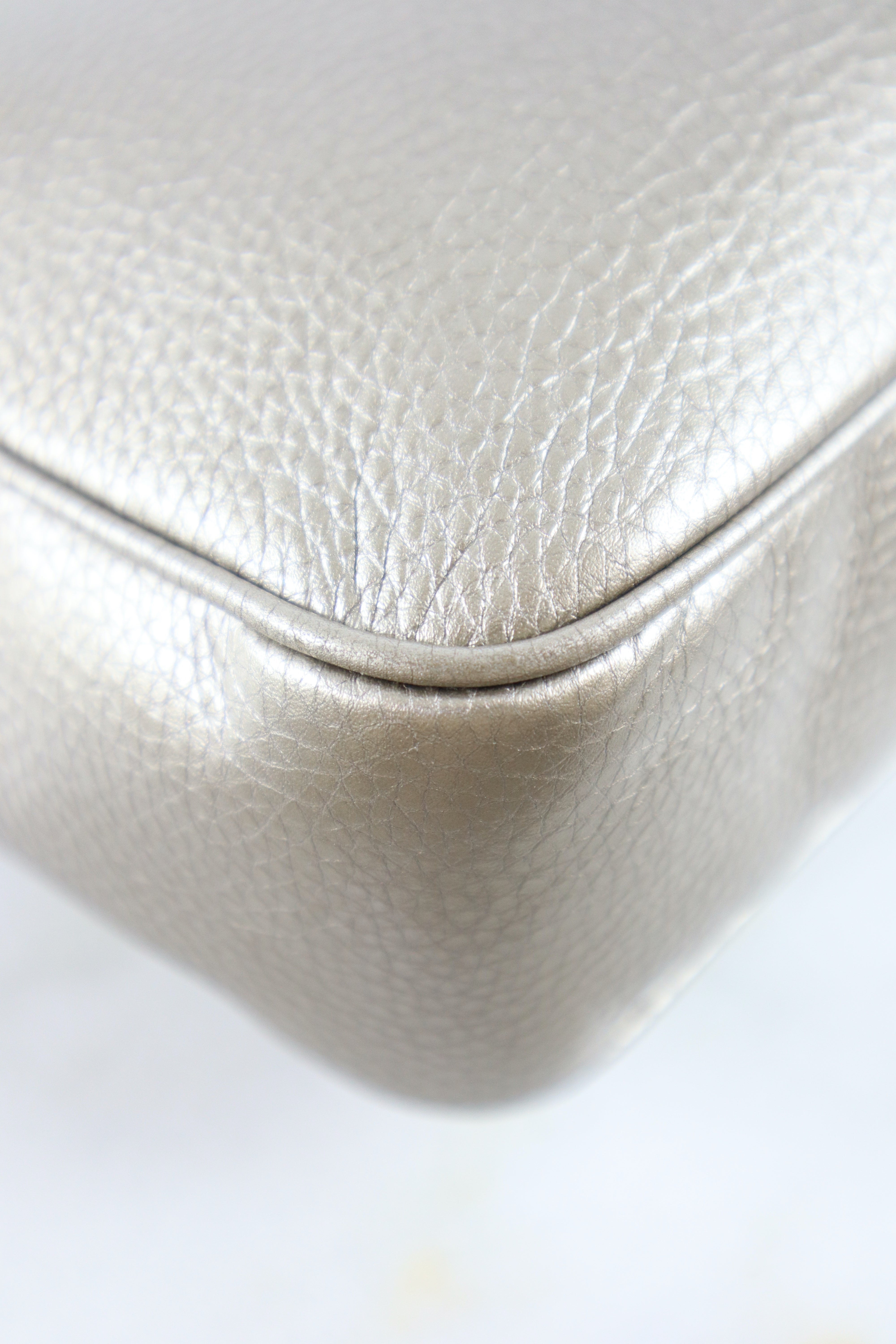 Gucci Metallic Gold Soho Camera Crossbody Bag