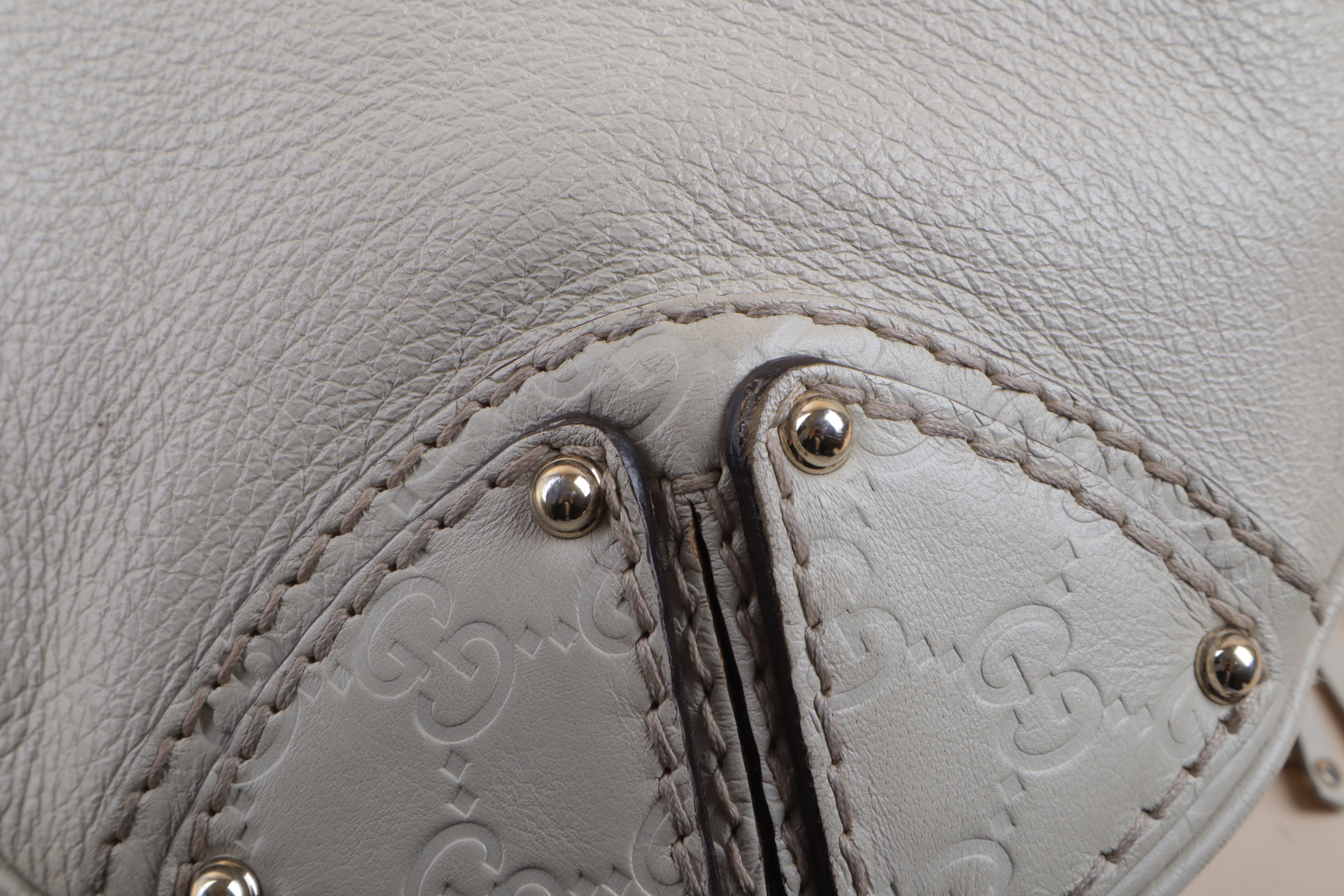 Gucci Off White Babouska Indy Bag