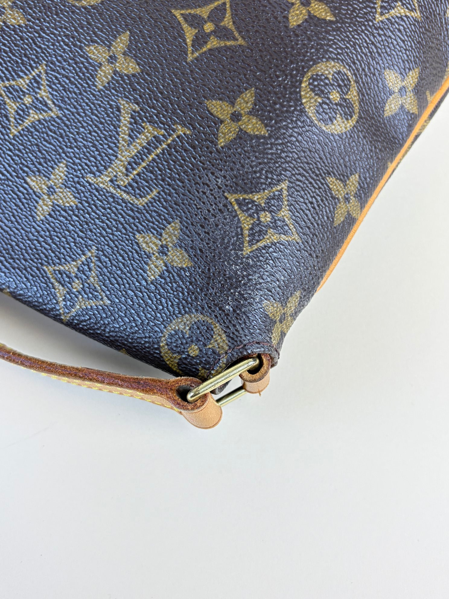 louis Vuitton monogram canvas musette salsa pm
