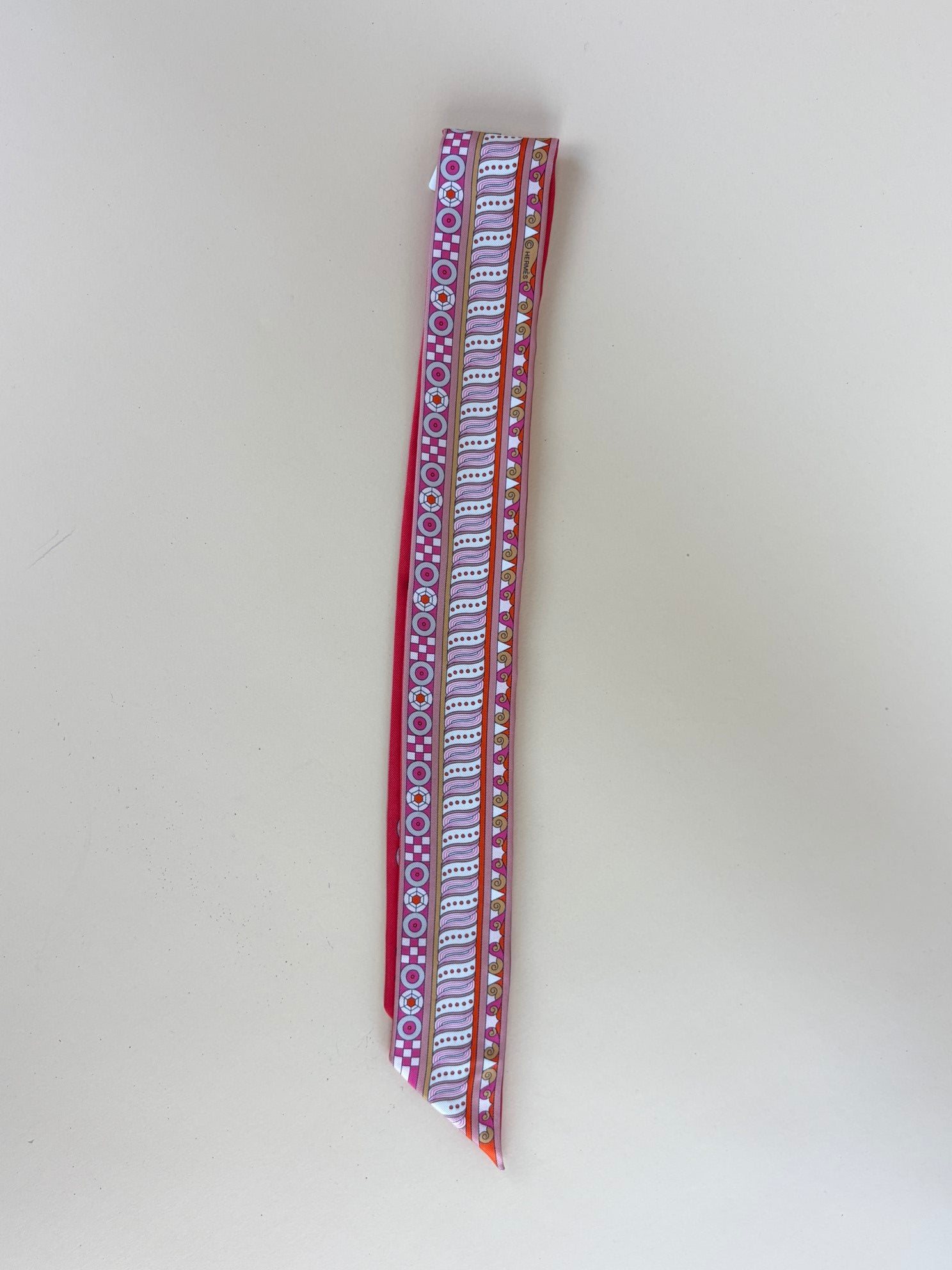 Hermes Red Harnais en Rosac with Pattern of Horse Bits Silk Twilly